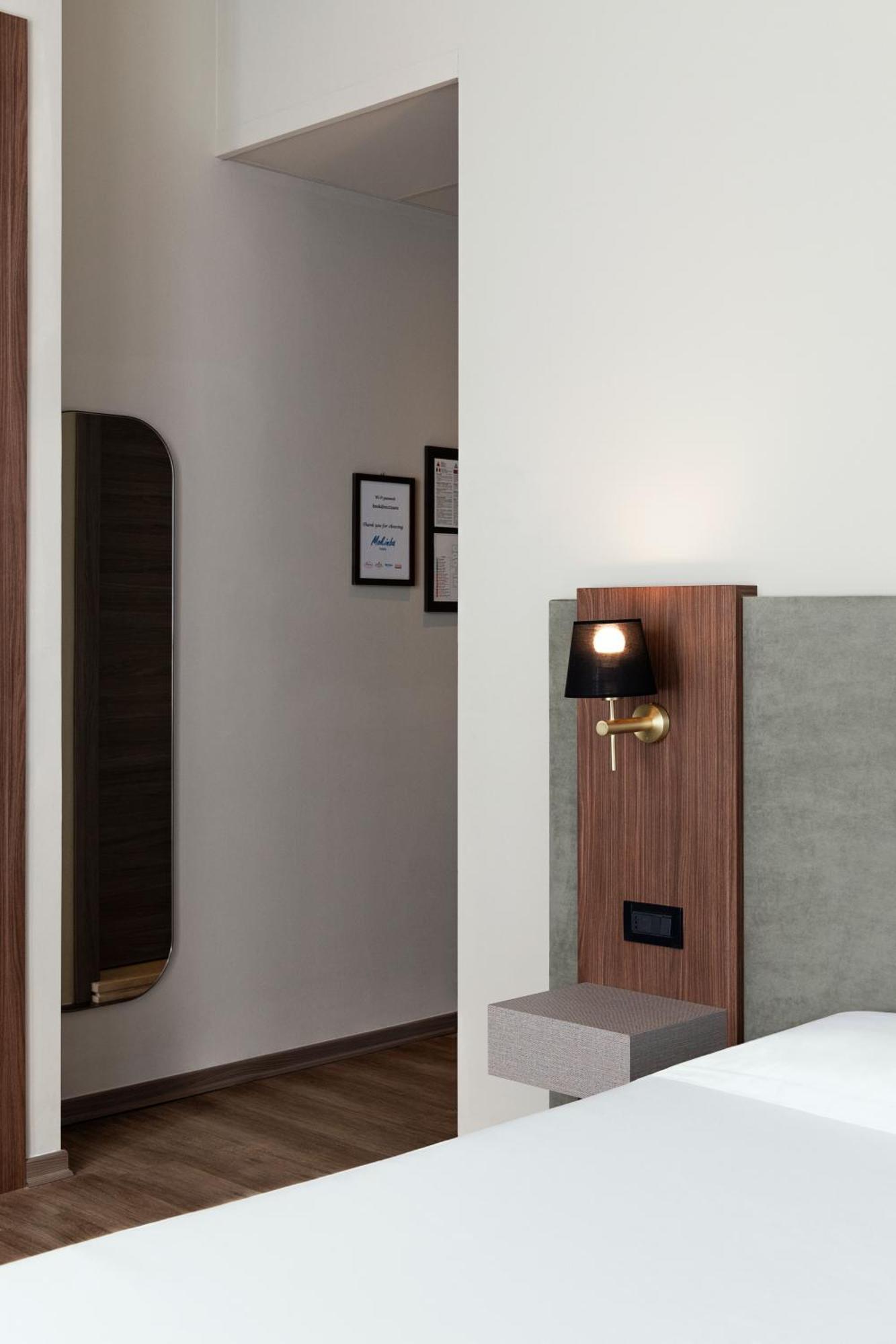 Mokinba Montebianco 4* Mailand