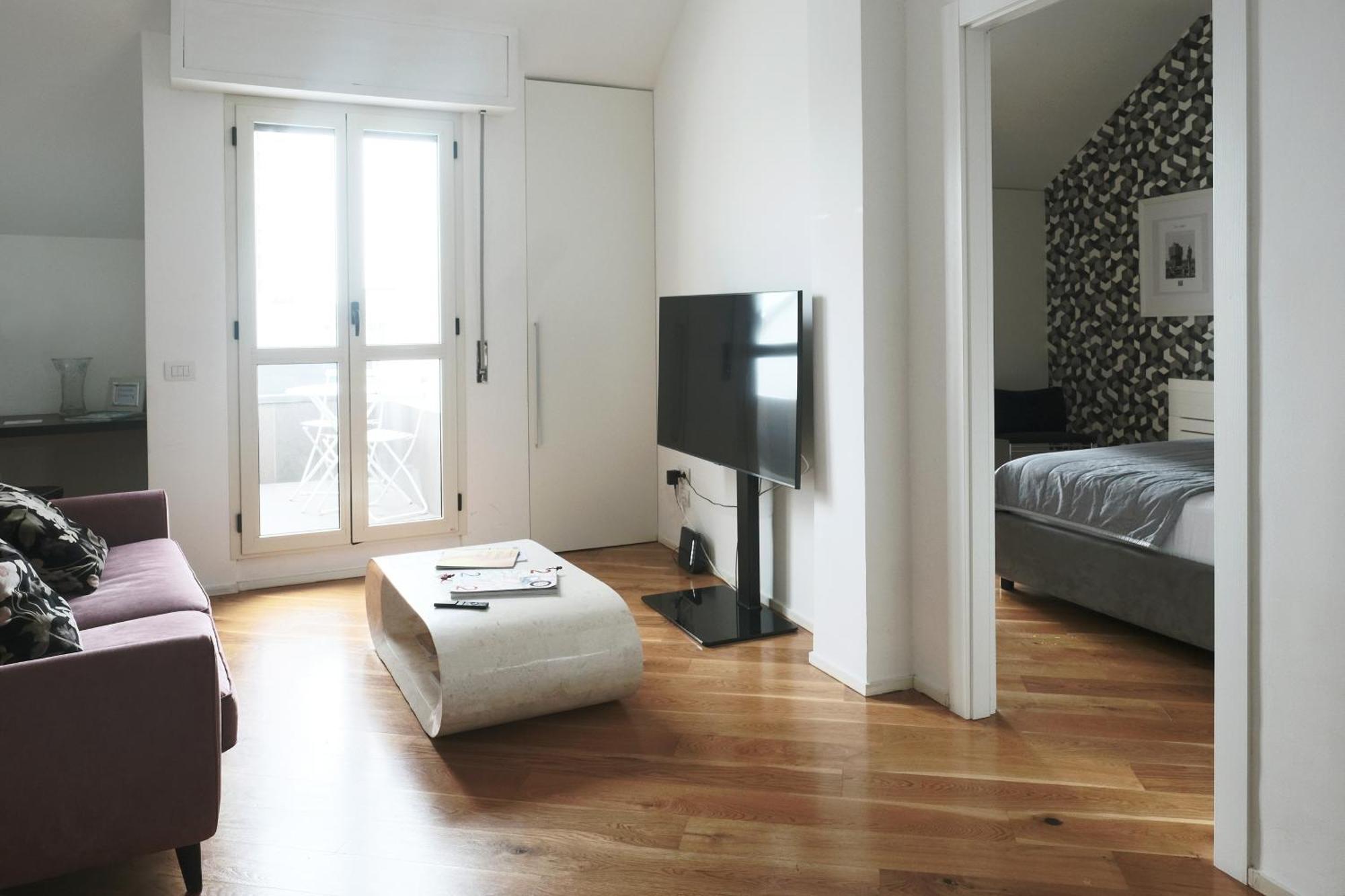 Apartment Comecasa Attic With Duomo View Milan