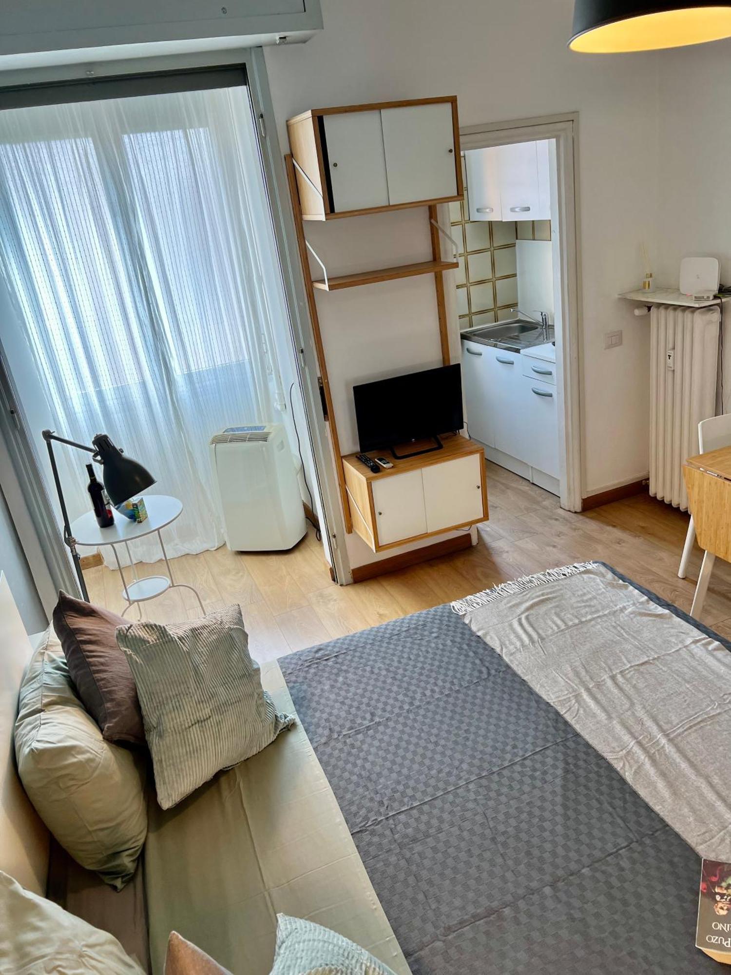 Cozy 3 Km Away From Duomo * Milano