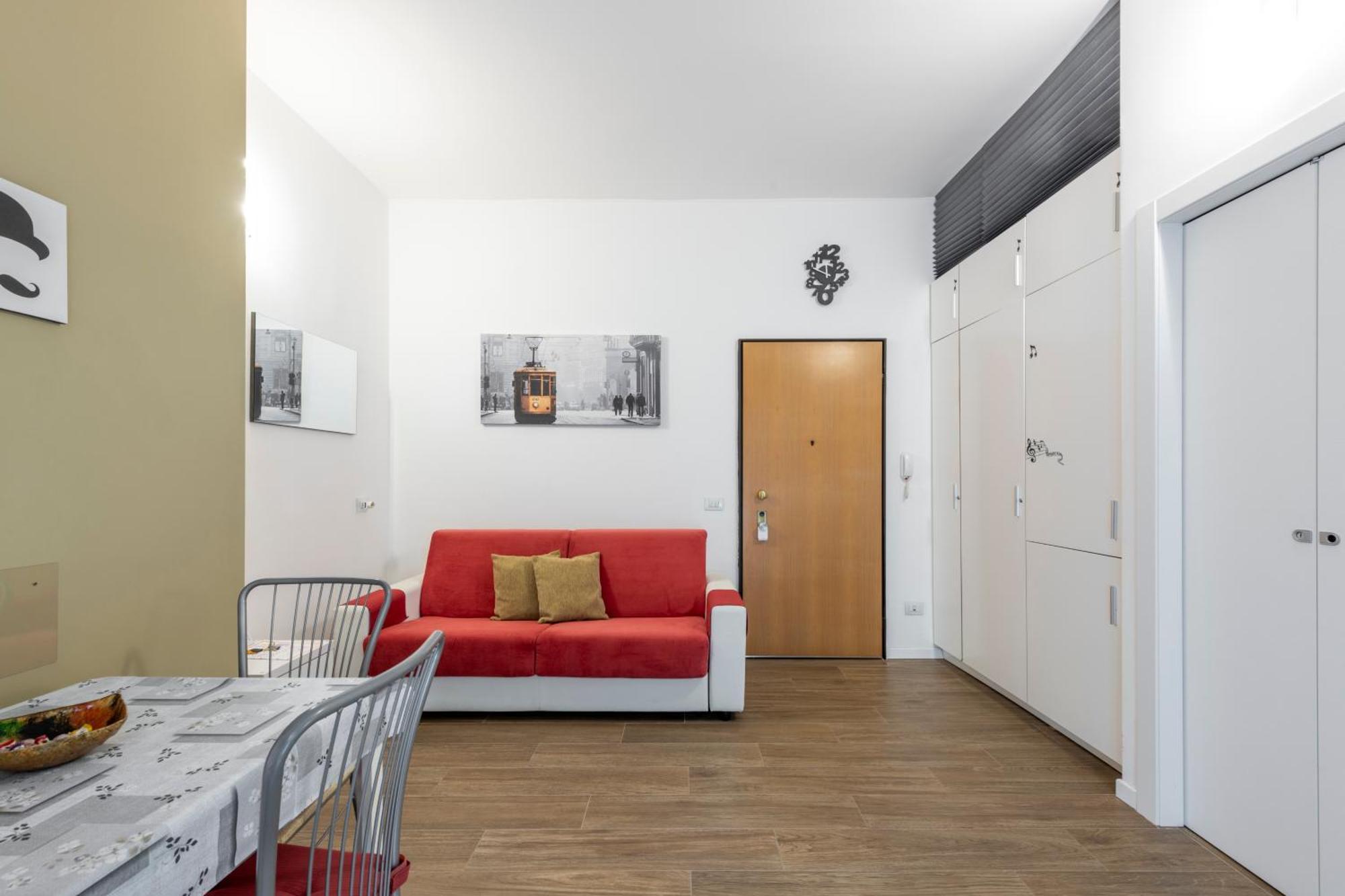 Lucky Flat, Un Momento Di Relax. Milano