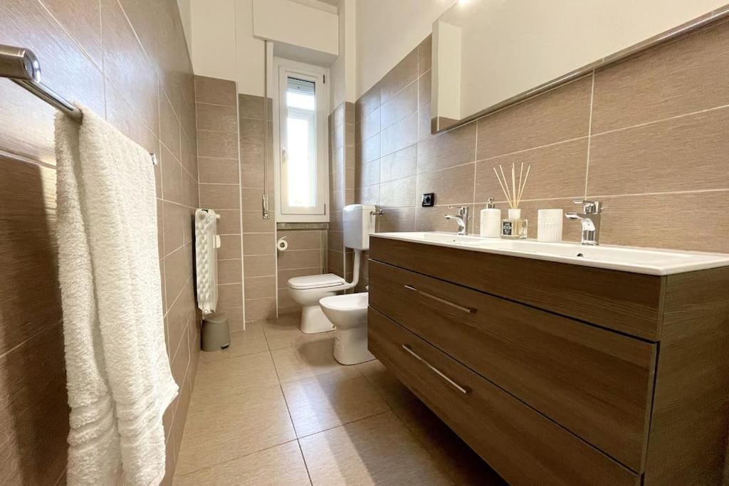 Amazing Flat With Terrace Lejlighed