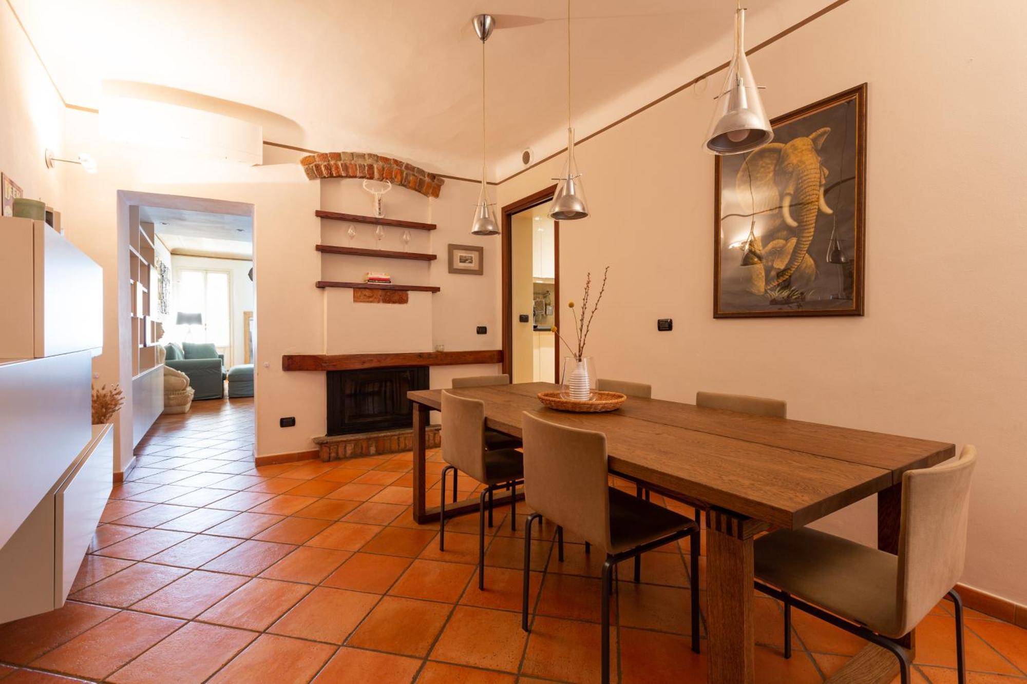 Apartment Cosy Two Bedroom Close To Navigli