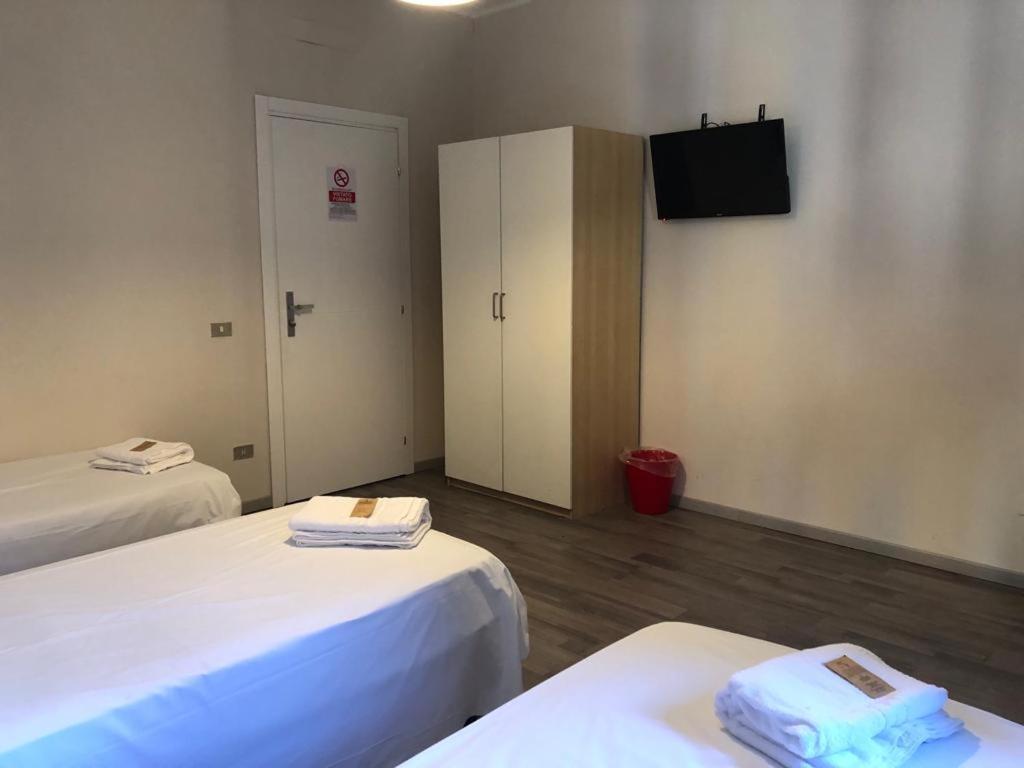 Galla Hotel *