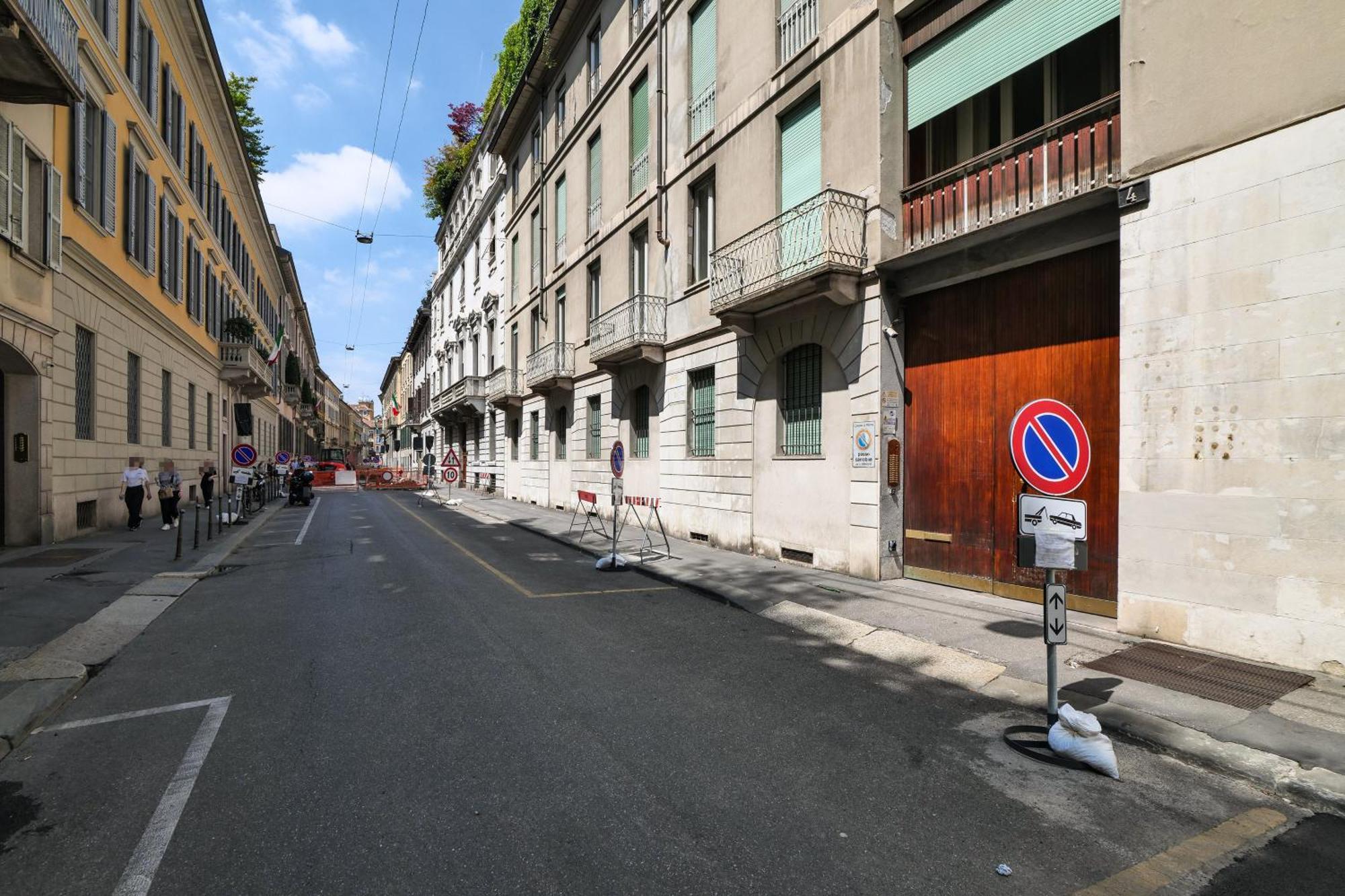 Prestige Boutique - Montenapoleone Milano