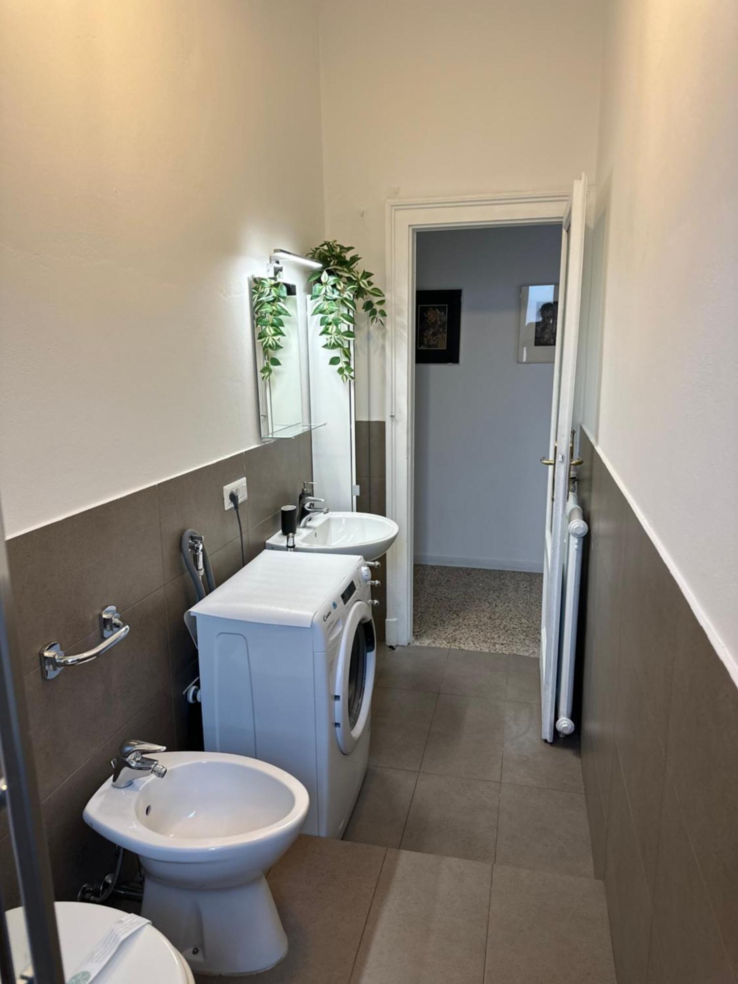 Xenia - Bright And Elegant Apartment