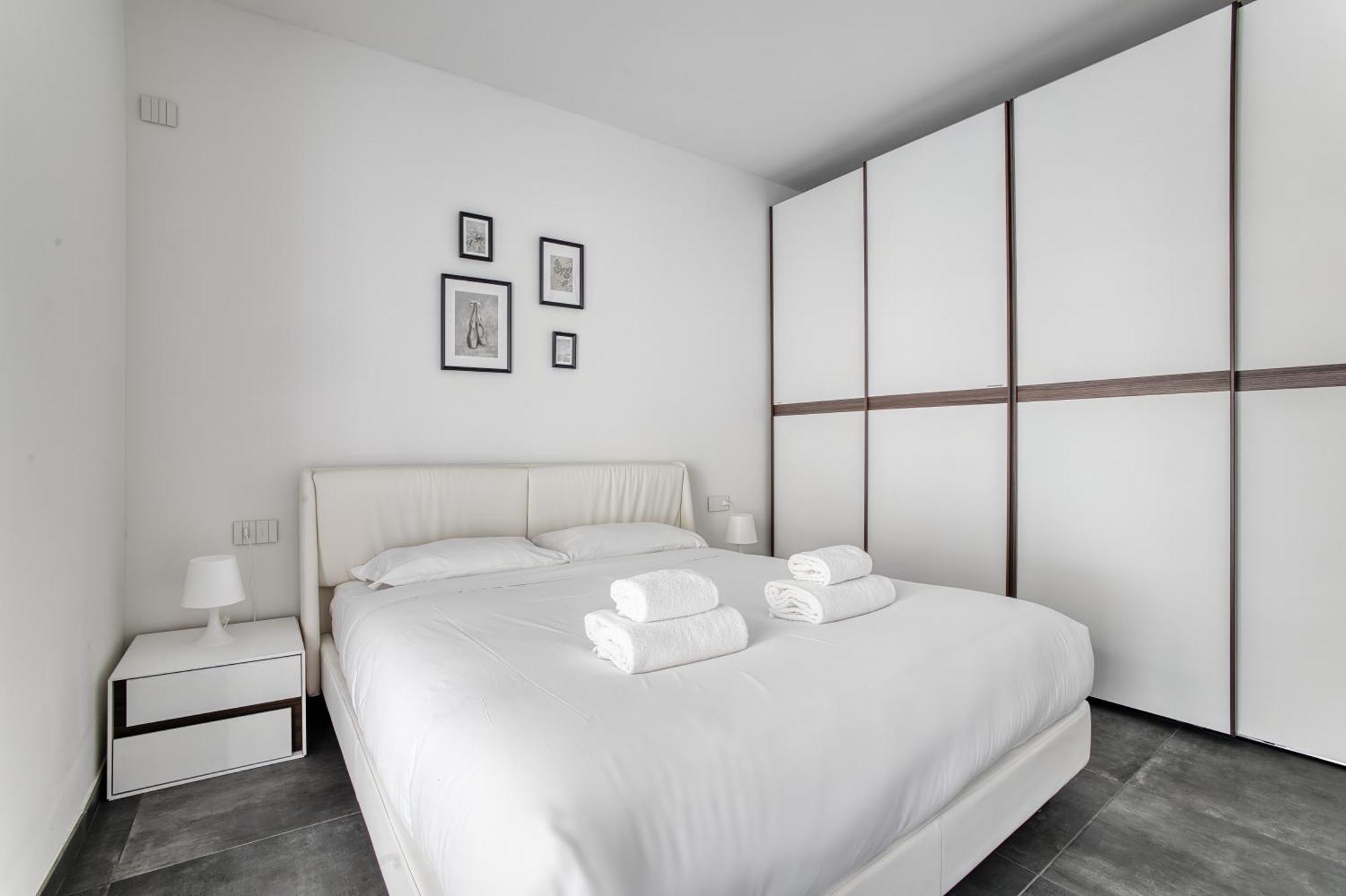 Appartamento Just Urban - With 40sqm Terrace - Solari Milano