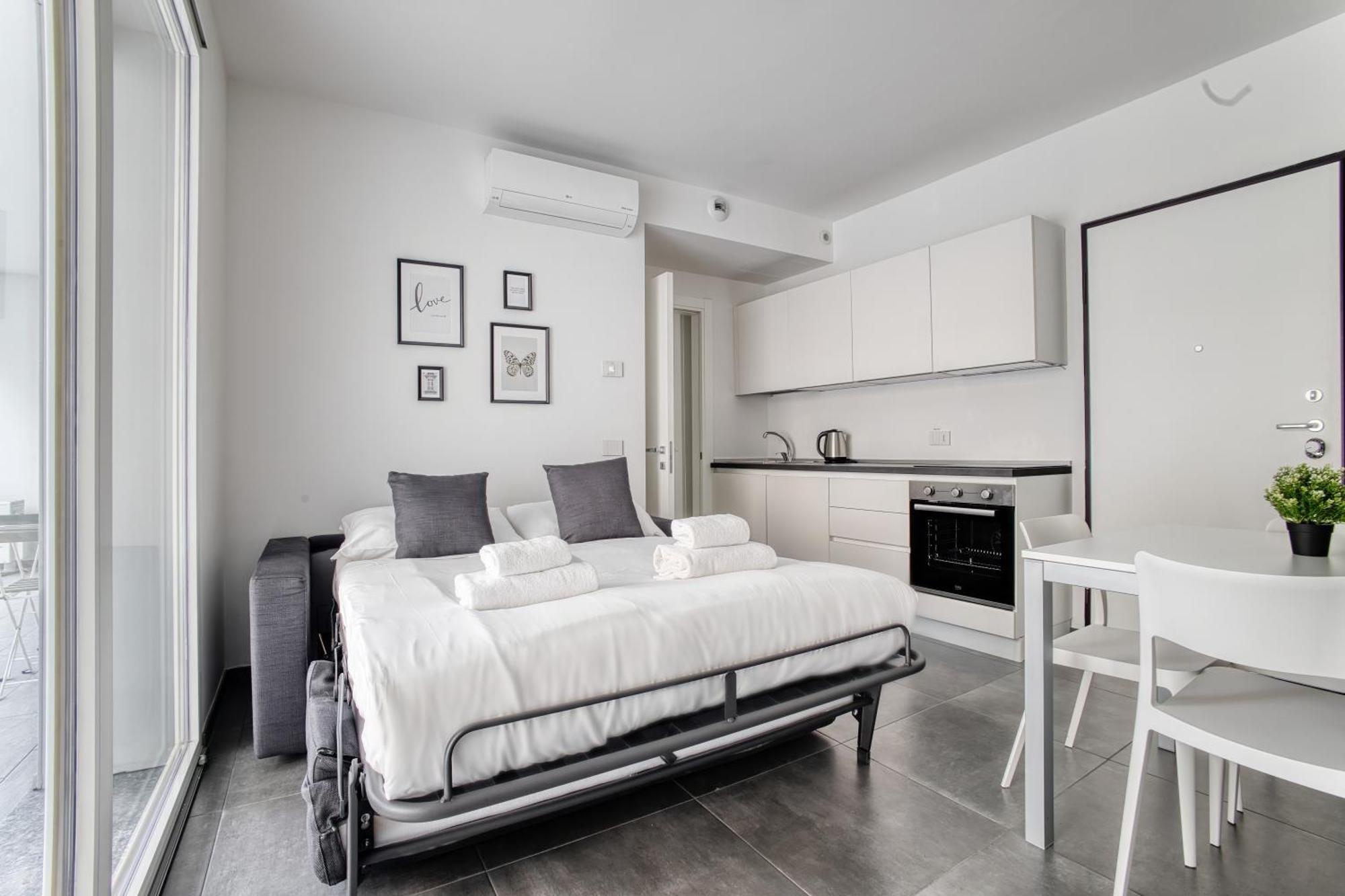 Just Urban - With 40sqm Terrace - Solari * Milano