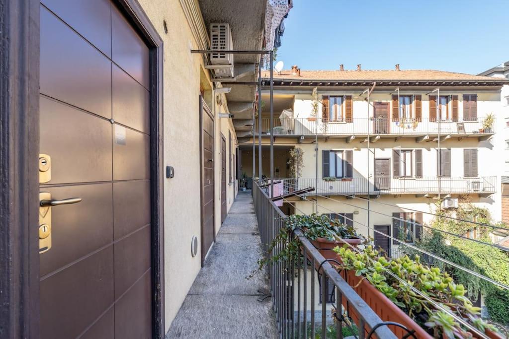 New Apartment: Imbonati6 Appartamento *