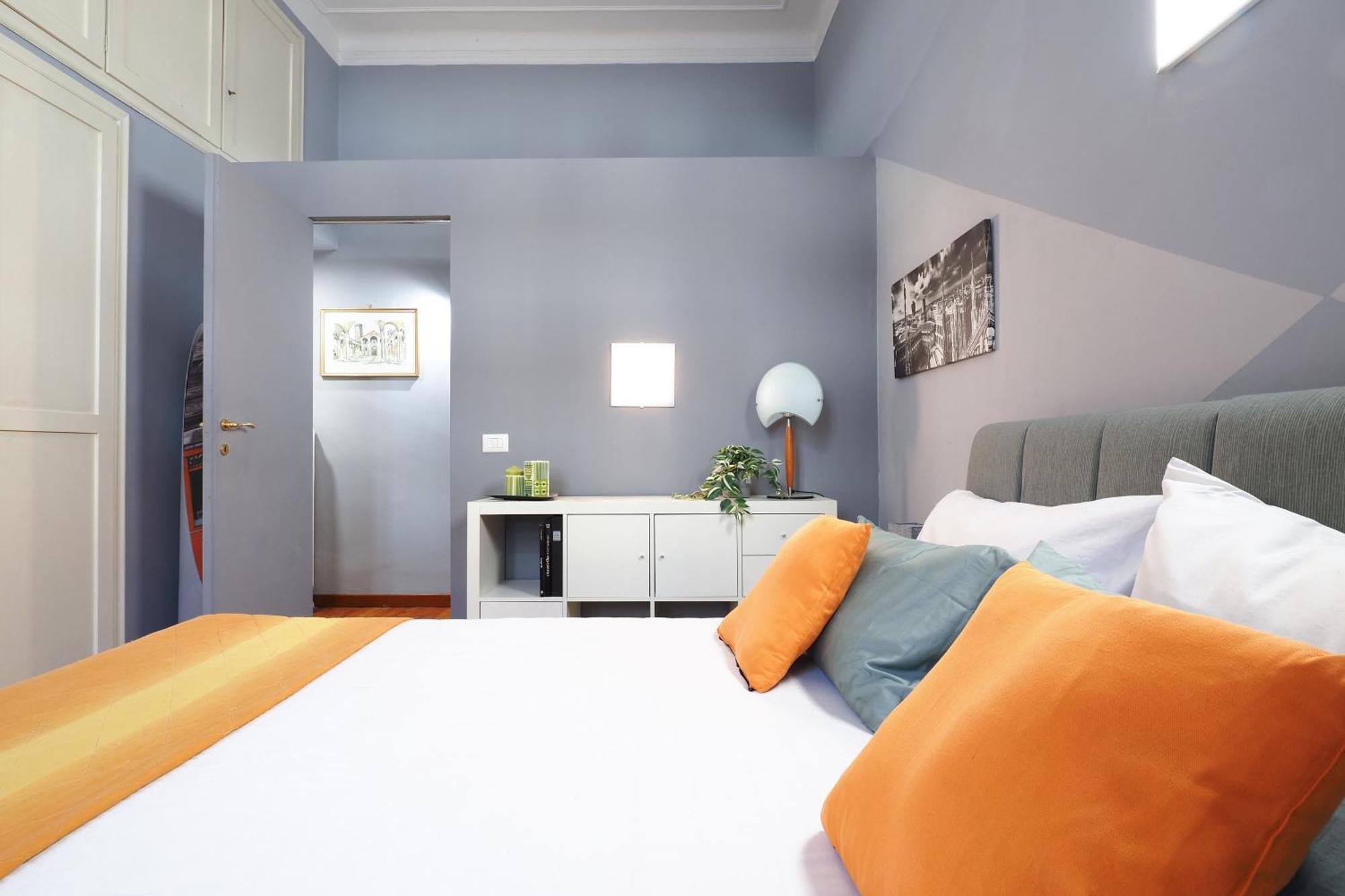 Mila Pisacane Apartment