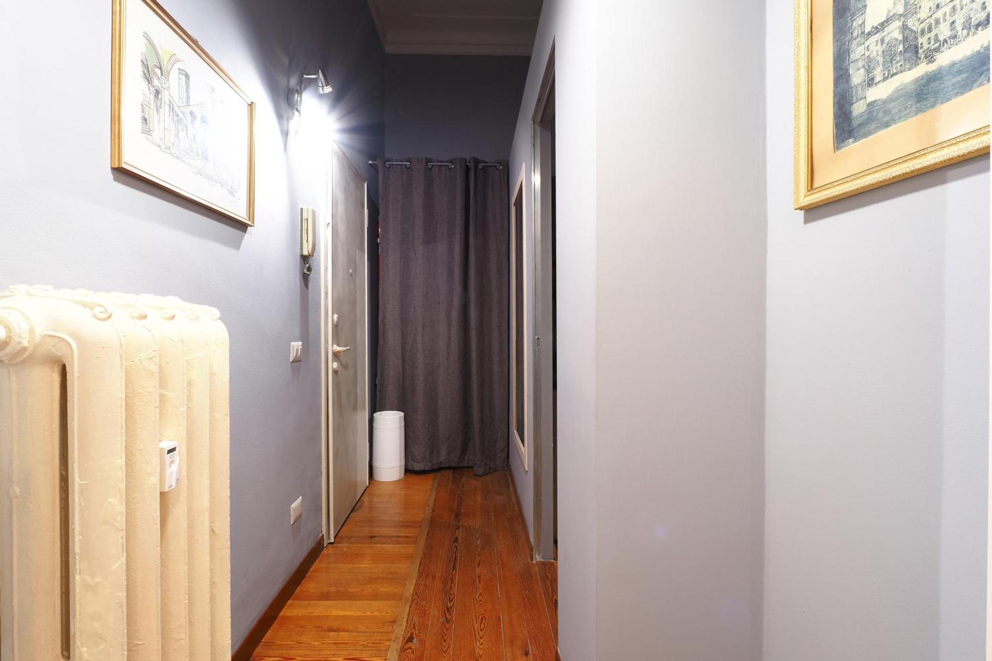 Mila Pisacane Apartment