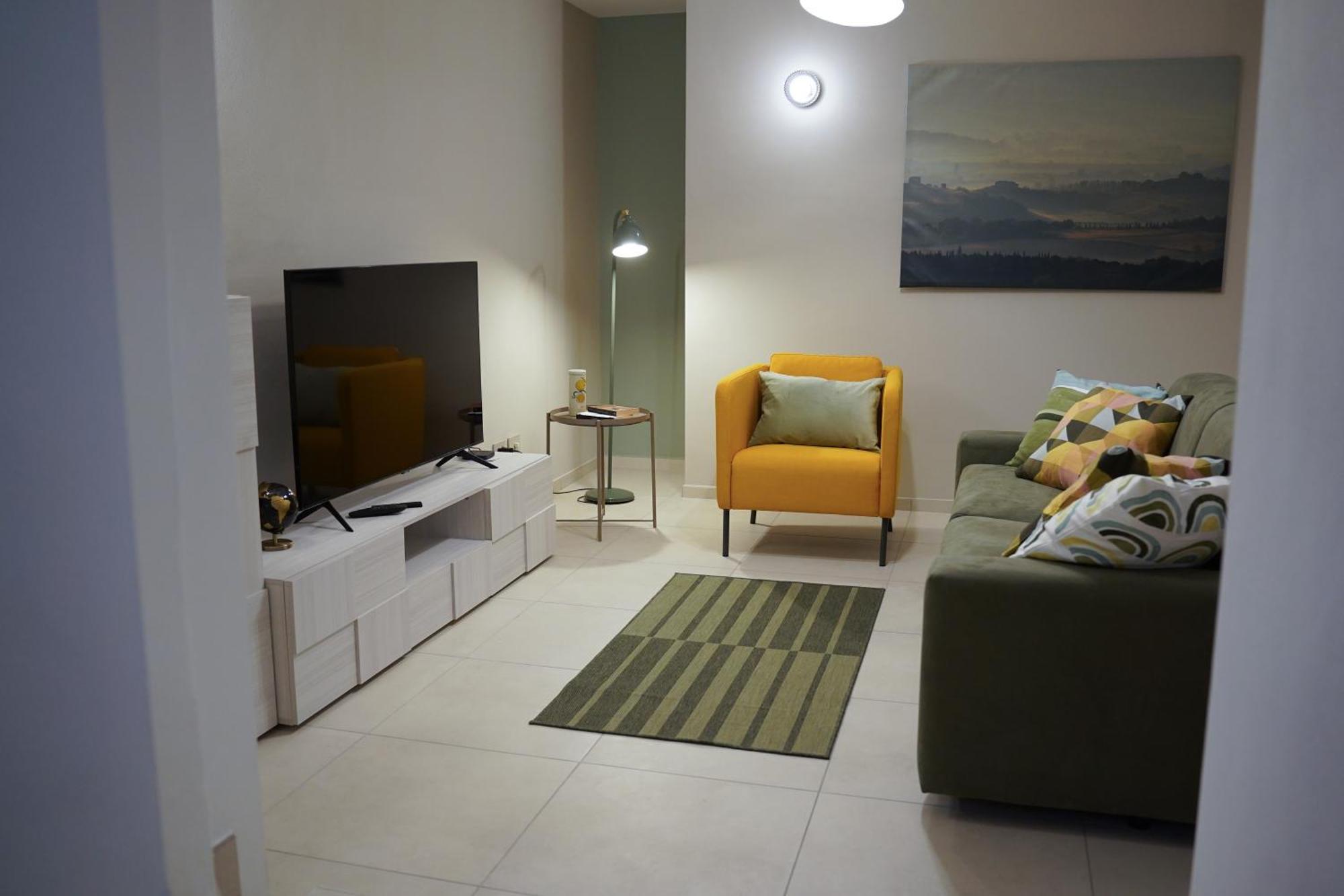 Monumentale M5 - 6 Ospiti & Famiglie Con 2 Bagni E *