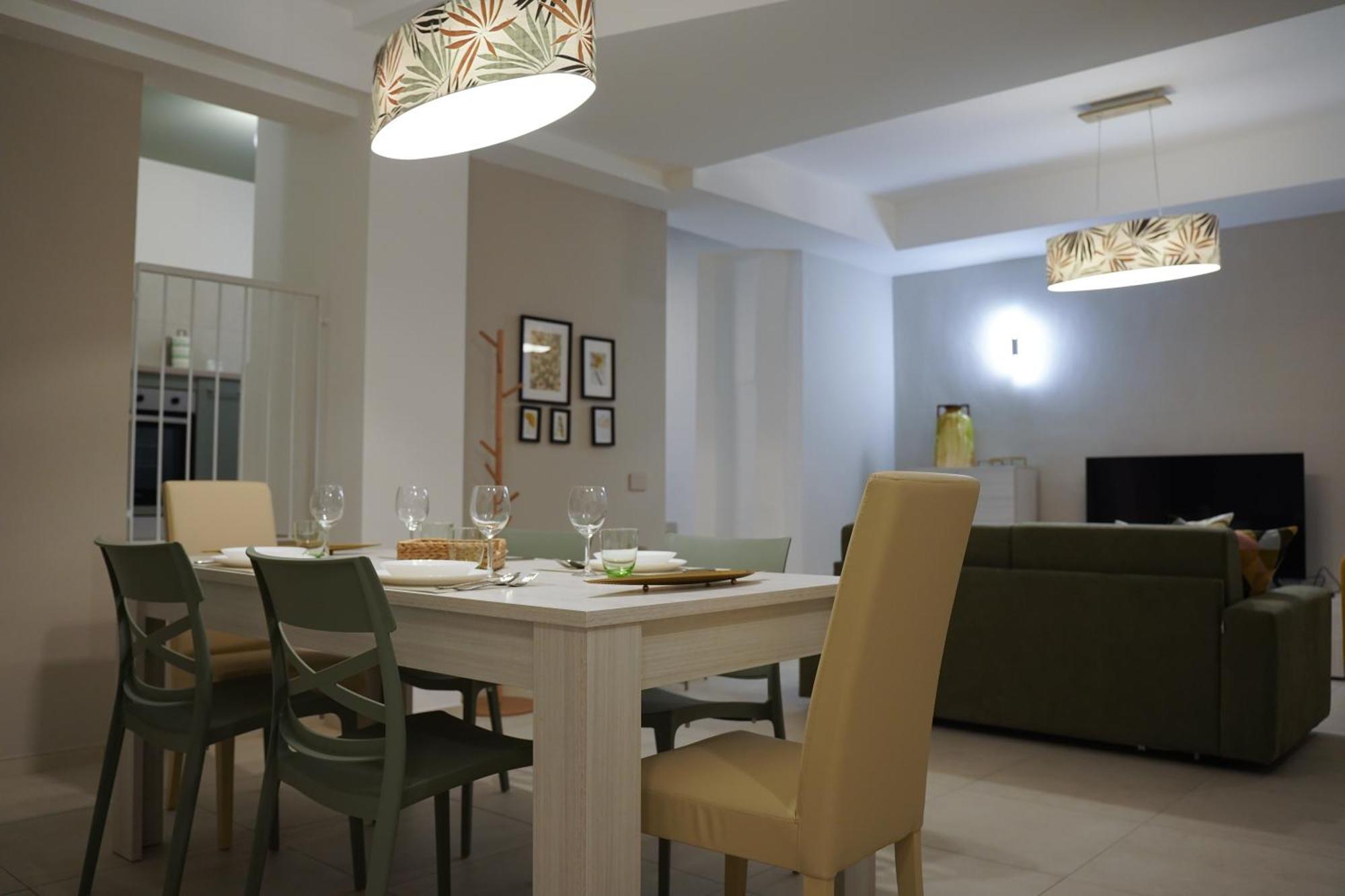 Monumentale M5 - 6 Ospiti & Famiglie Con 2 Bagni E Apartment *
