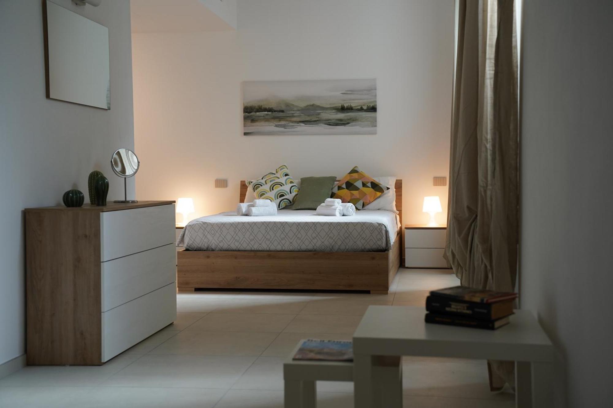 Monumentale M5 - 6 Ospiti & Famiglie Con 2 Bagni E