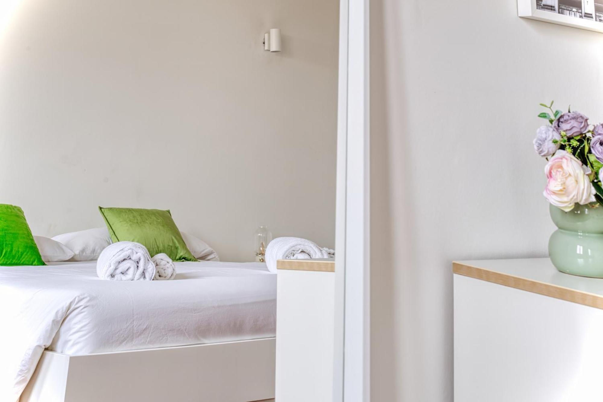 Lejlighed Balilla30 - Spacious 2 Bedroom Next To Center Milano