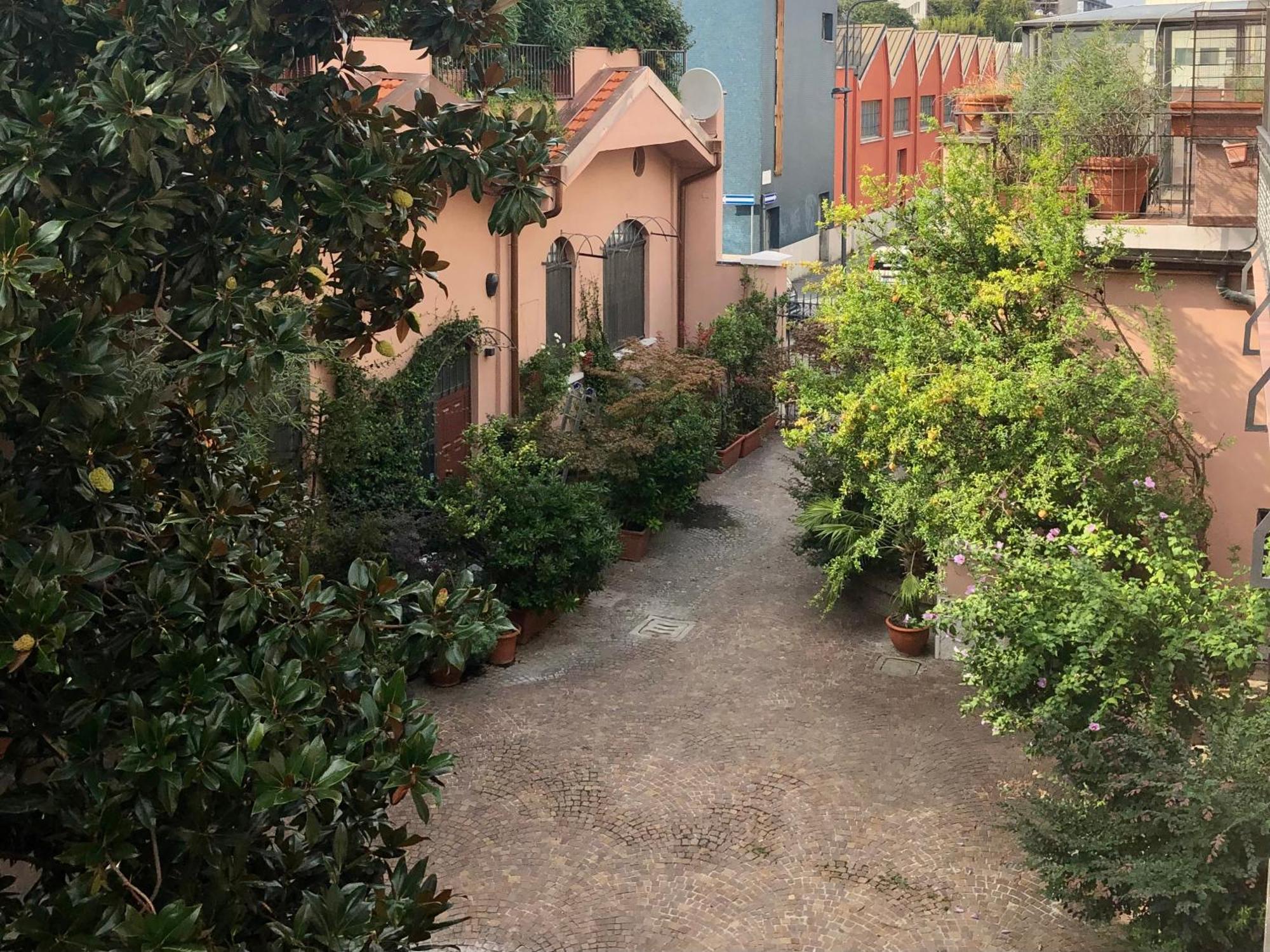 Magnolia House * Milan