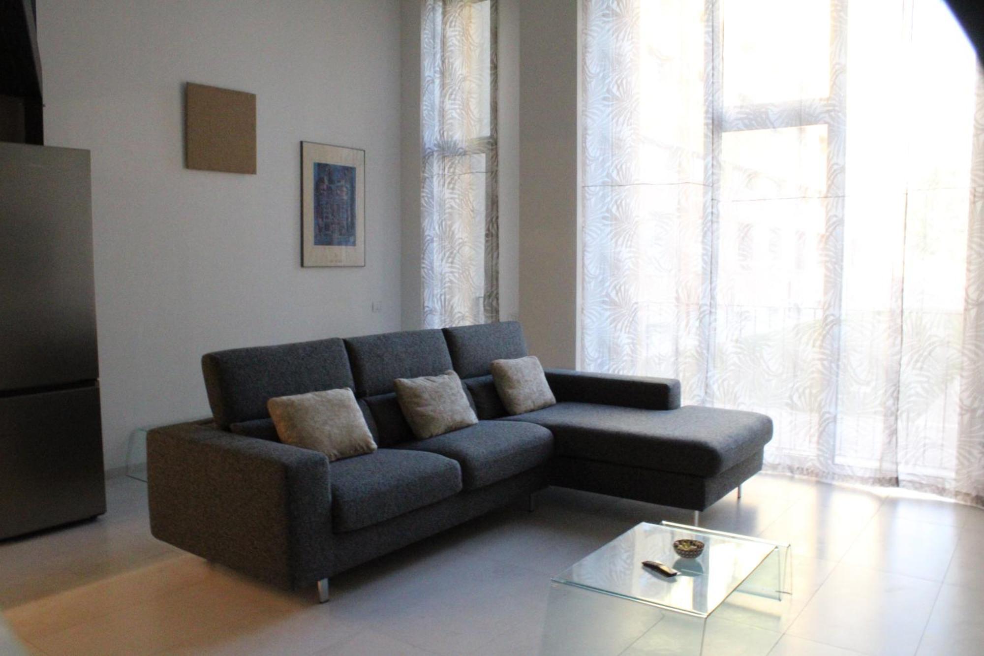 Appartamento Space Loft - Close To M5 Subway - Free Parking - Sky & Netflix Tv