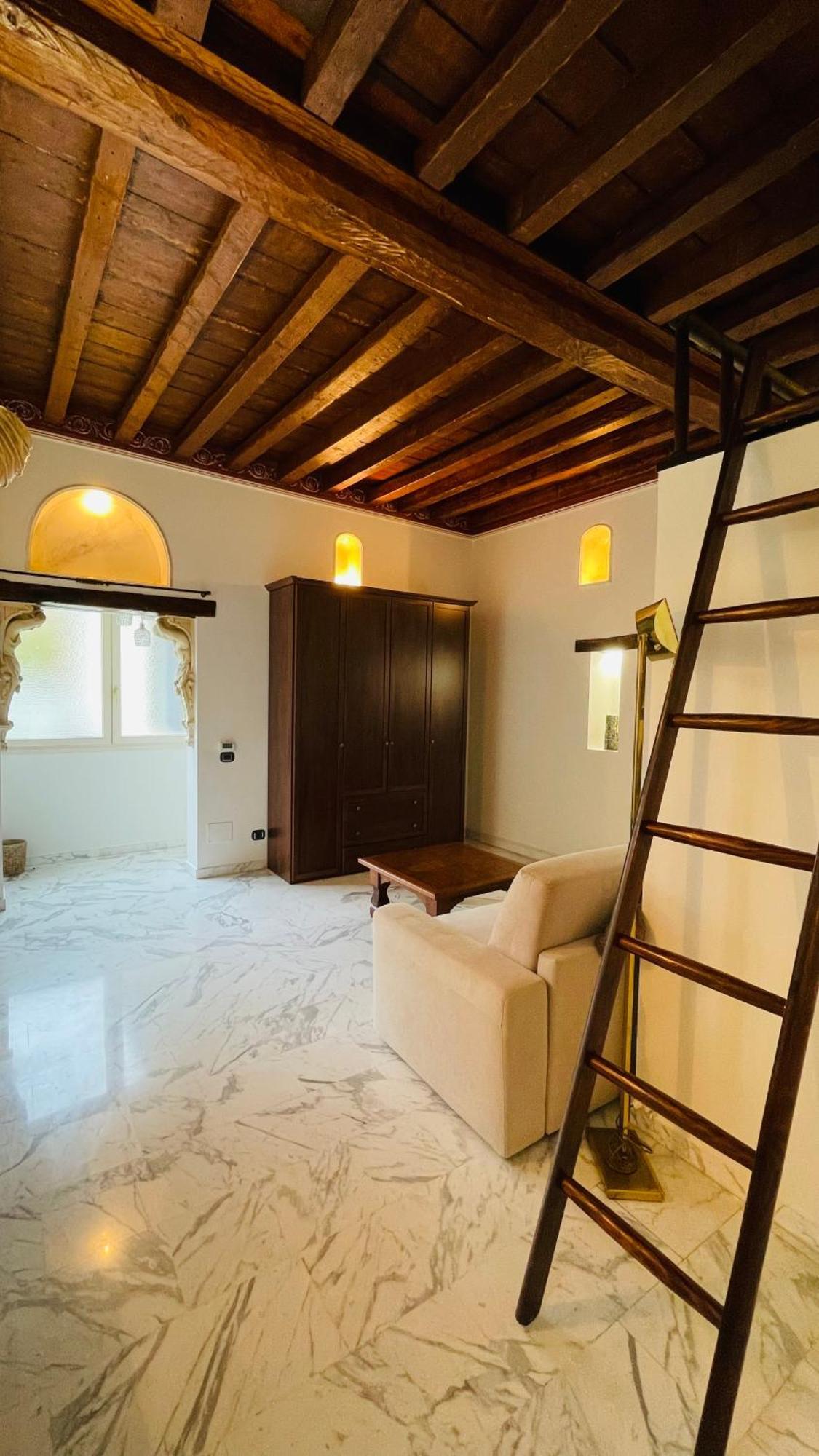 Appartement Charming Flat, And Close To Metro