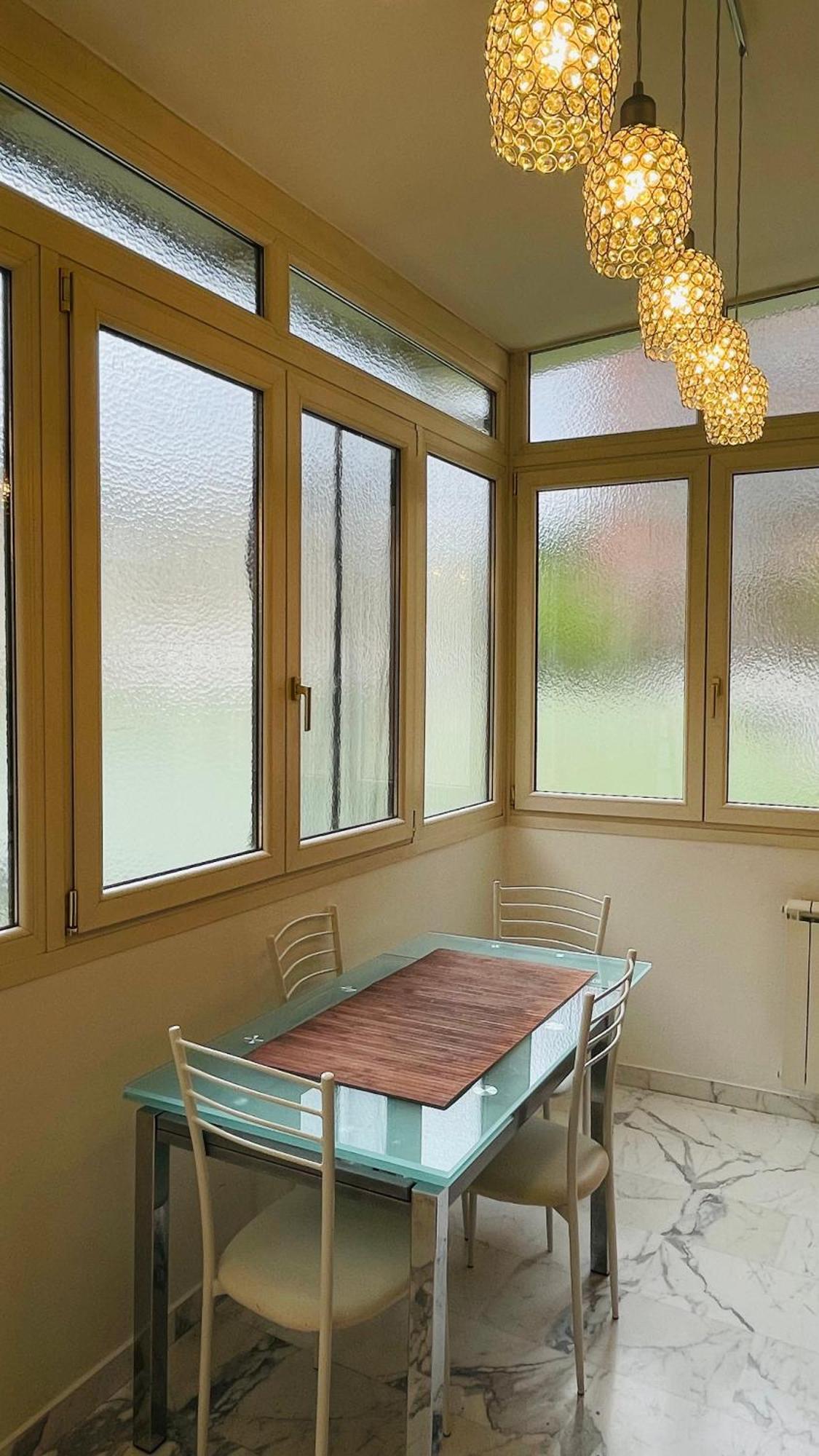 Charming Flat, And Close To Metro Appartement Milaan