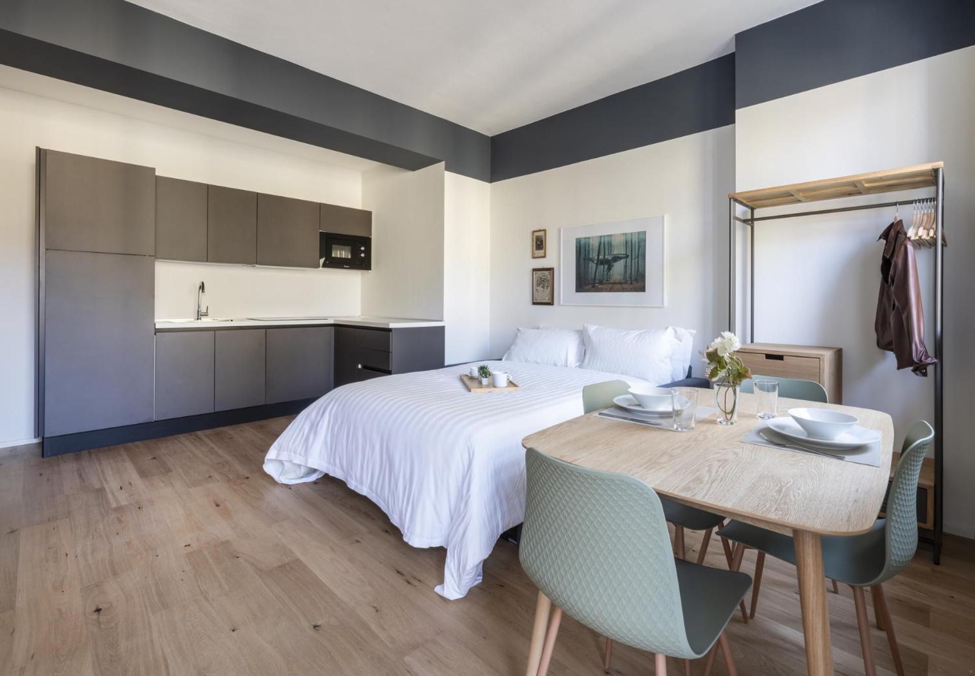Easylife - Monolocale Con Balcone In Risorgimento Milaan