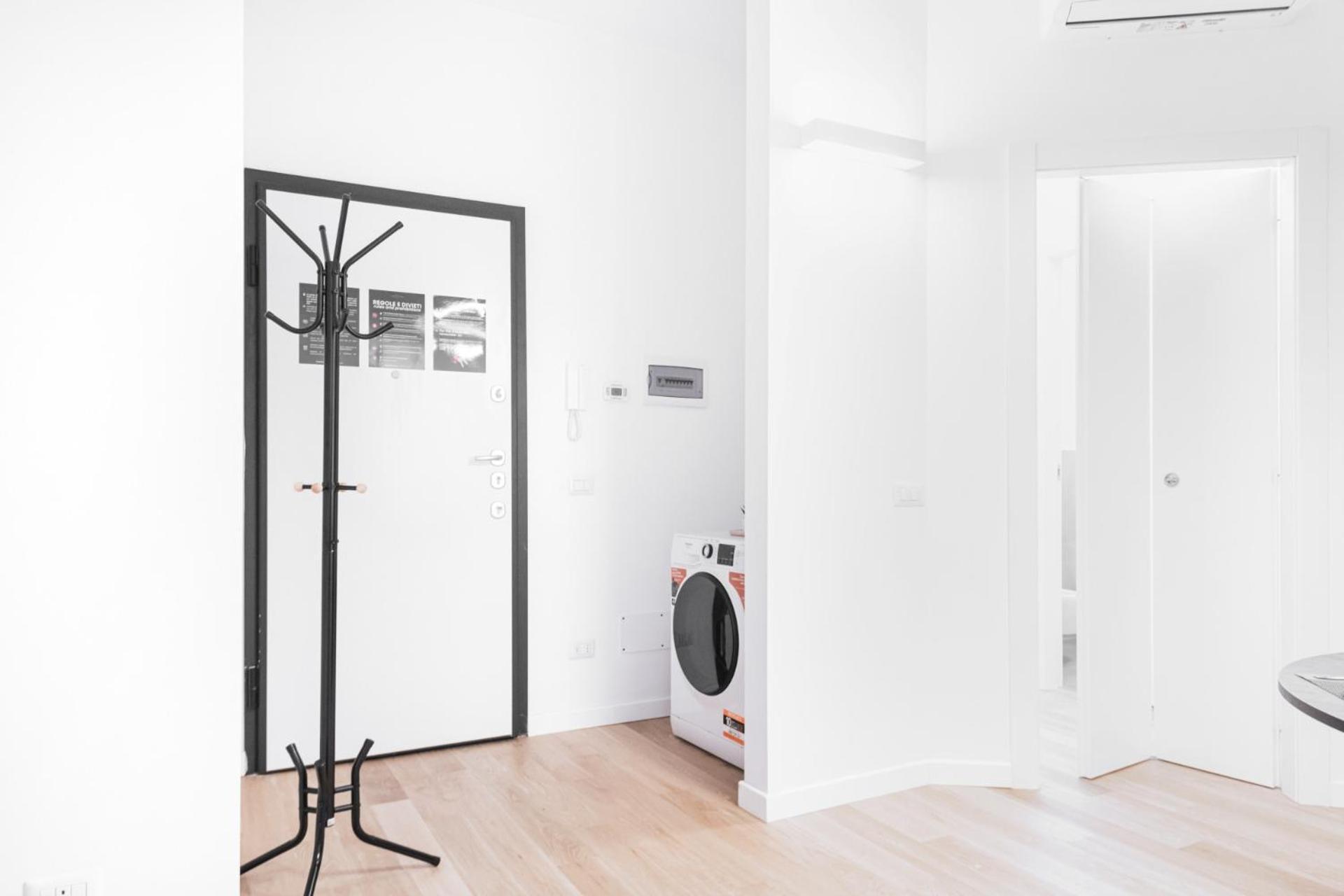 Appartement Easylife - Bellissimo Con Terrazzo Milaan