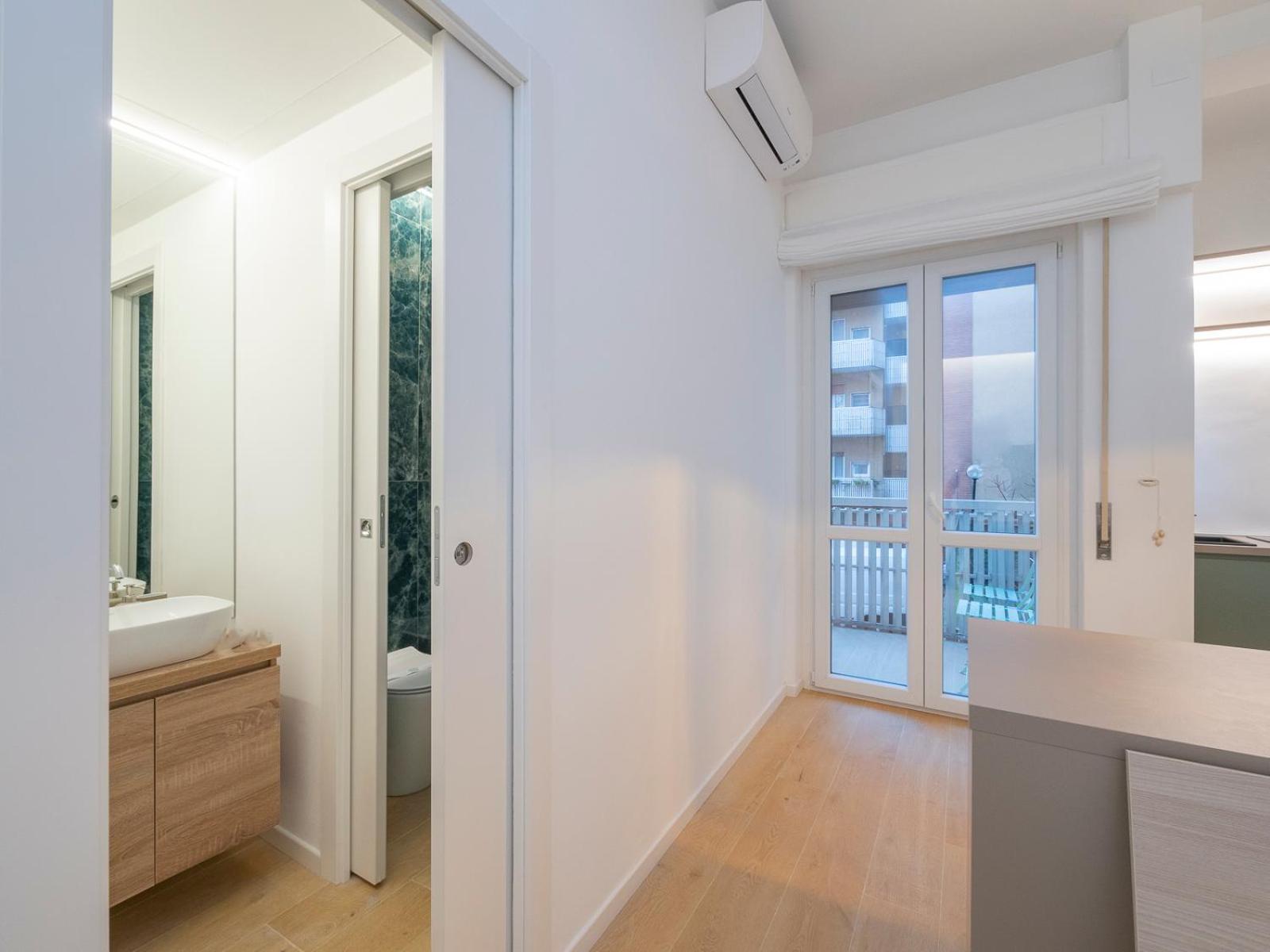 Xenia - Renovated In Navigli Area *