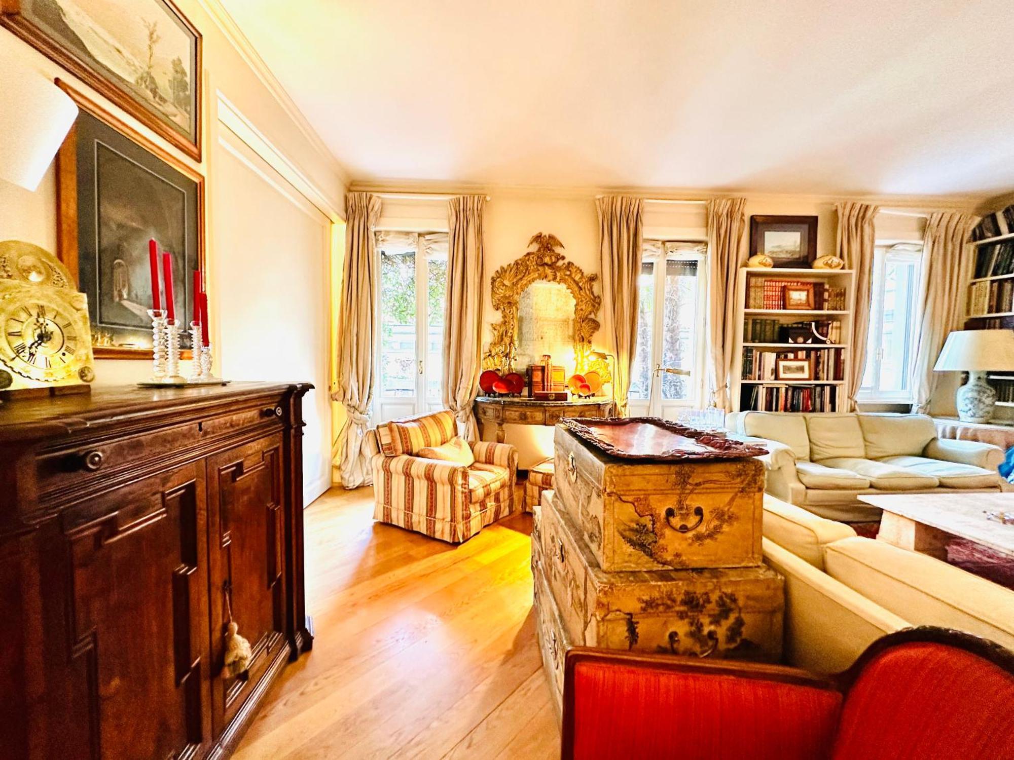 Apartment Comecasa Luxury Flat Scala-brera Mailand