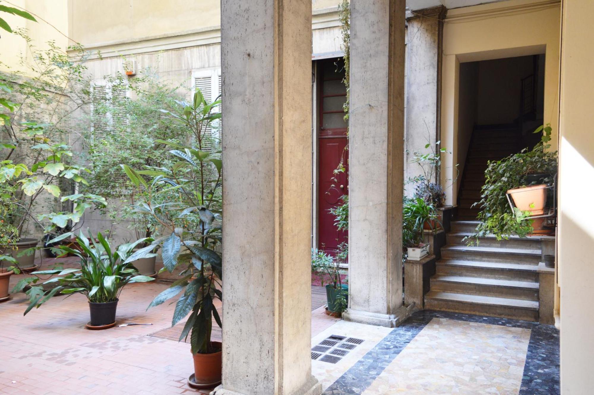 Joivy Mauri - Cosy Flats Near The Duomo Milano
