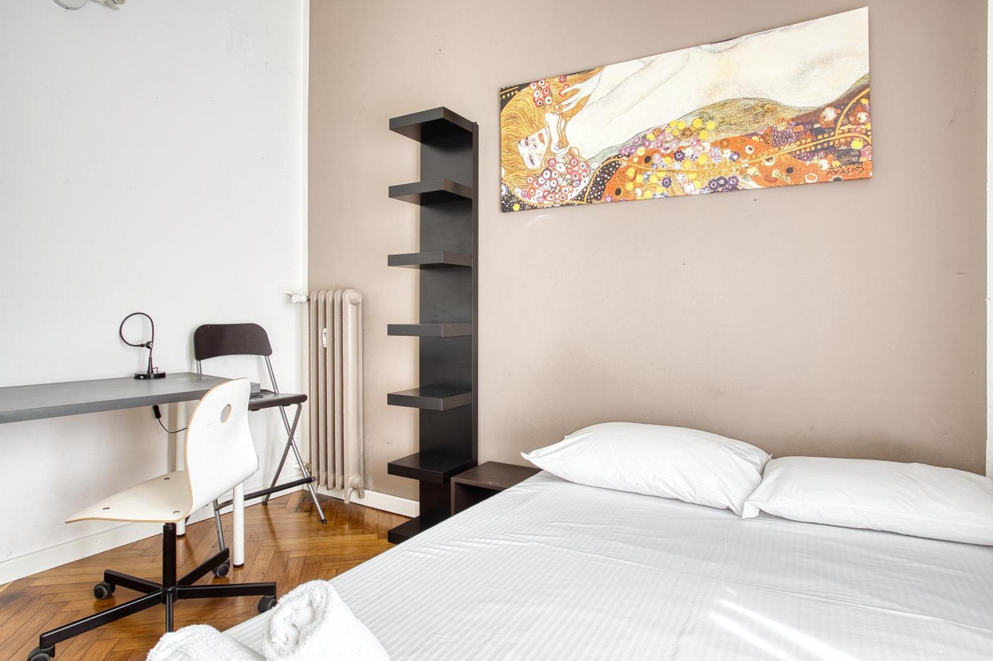Joivy Mauri - Cosy Flats Near The Duomo * Milano