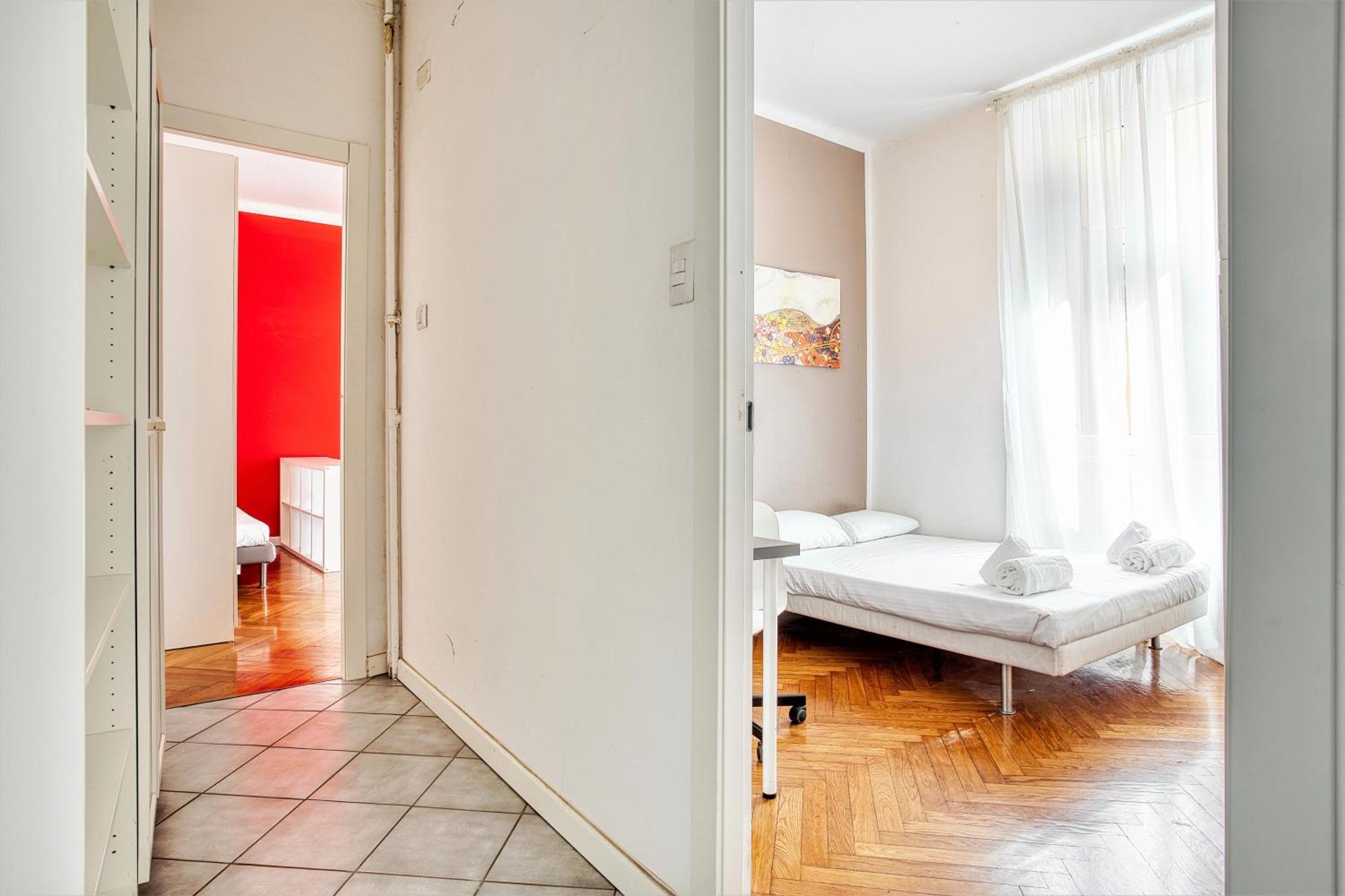 Joivy Mauri - Cosy Flats Near The Duomo *