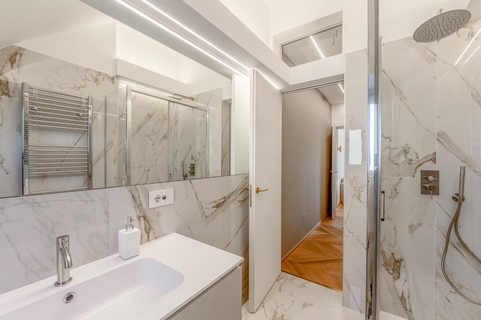 Luxury Skyview - Citylife - Mico Leilighet