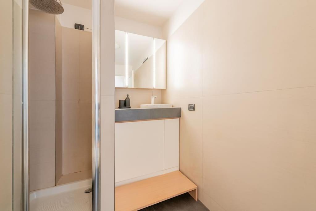 Guest Planet - Exclusive Flat Isola