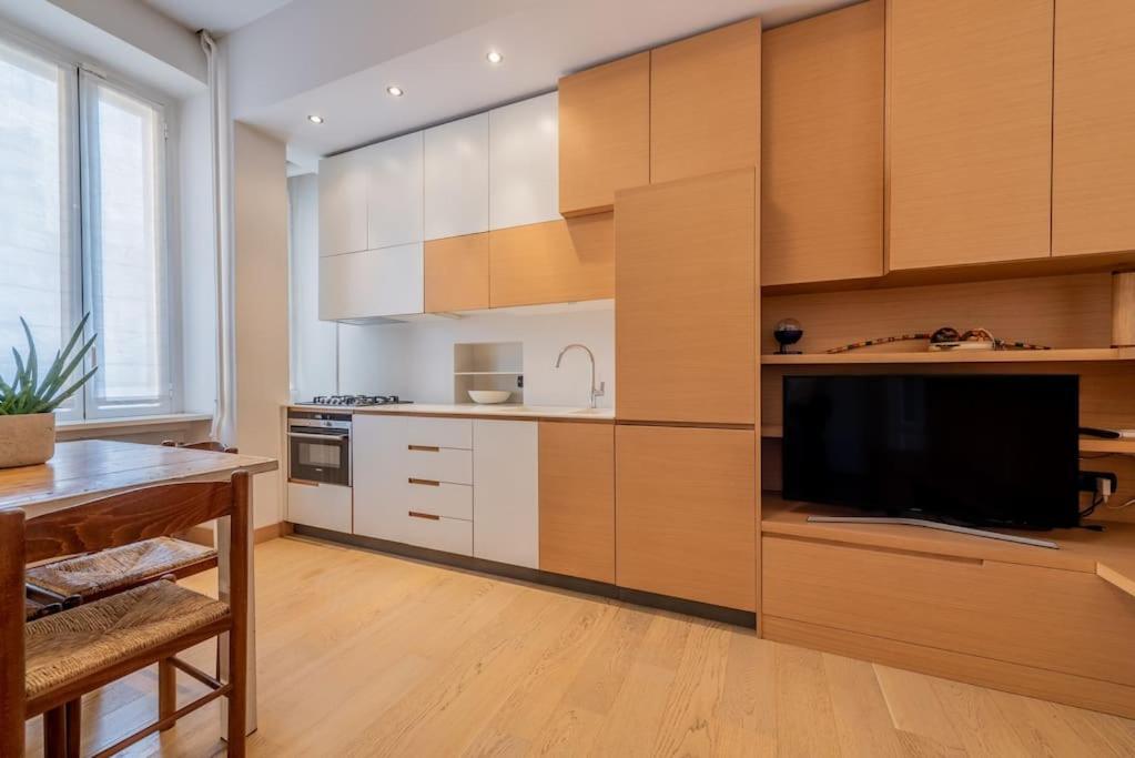 Guest Planet - Exclusive Flat Isola * Milano