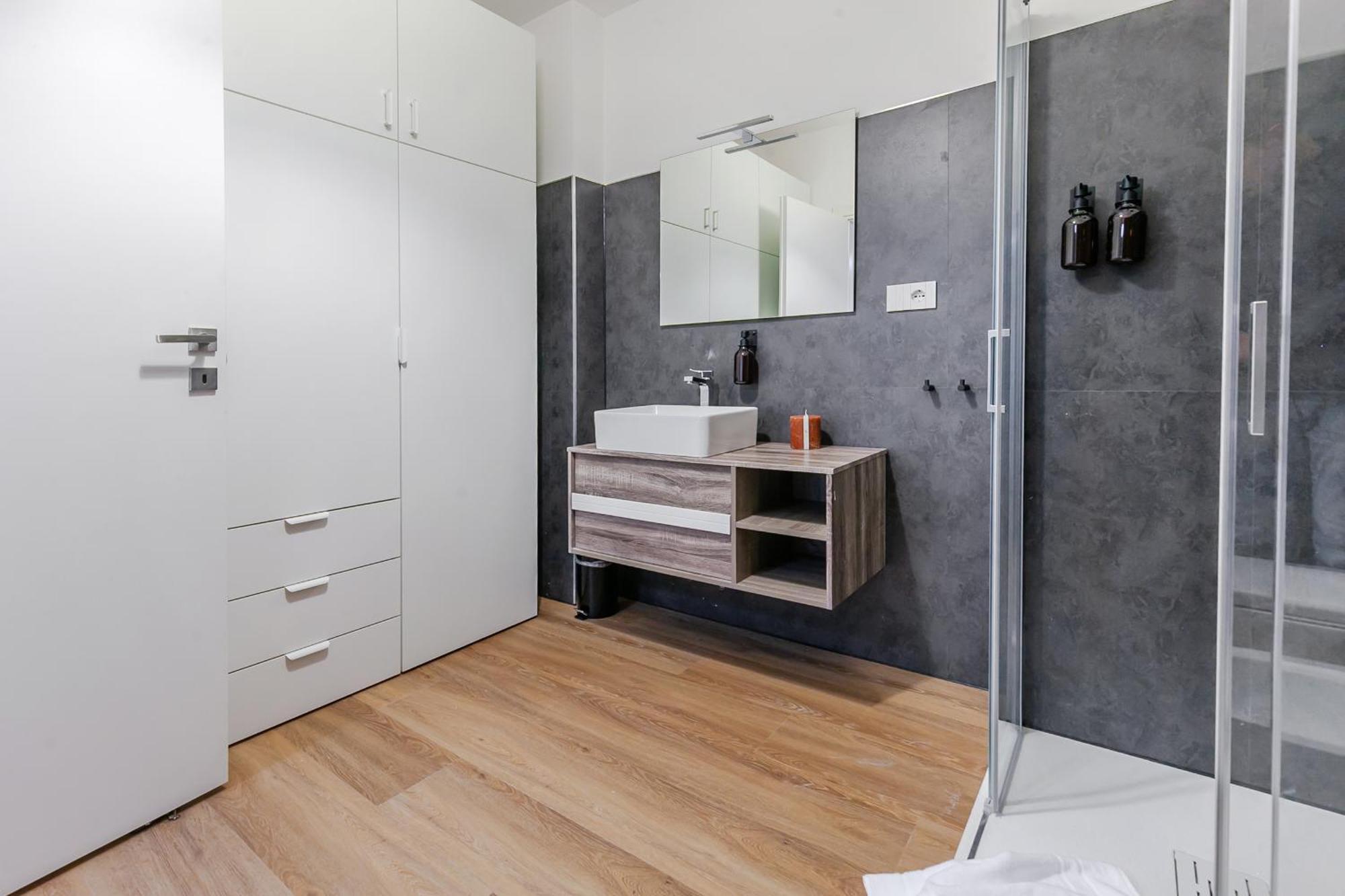 Twin - Cozy Chic In Santa Sofia Mm4 *