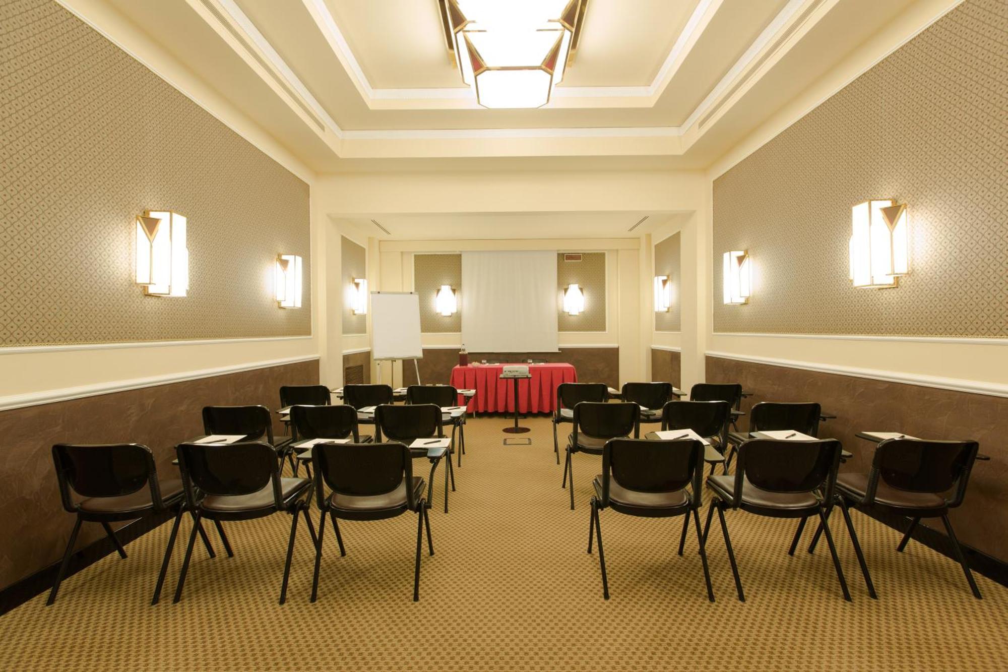 Hotel Doria Grand Milan