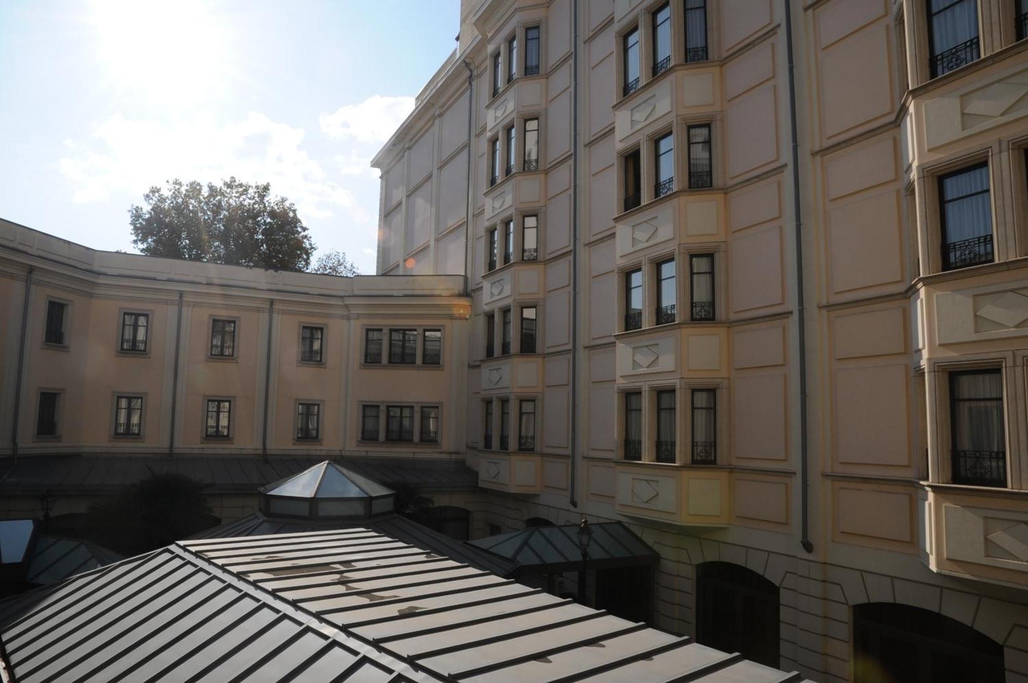 Grand Visconti Palace