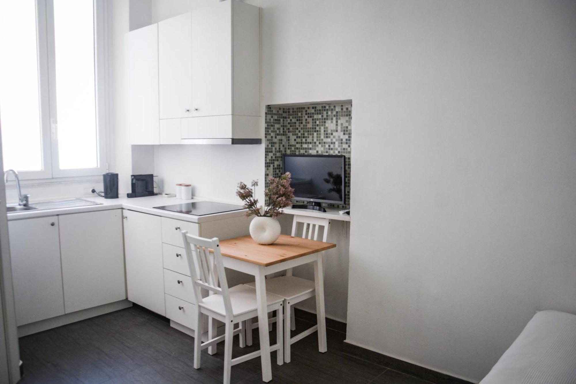 Appartamento Monolocale In Via Cadore 2 - Duomo