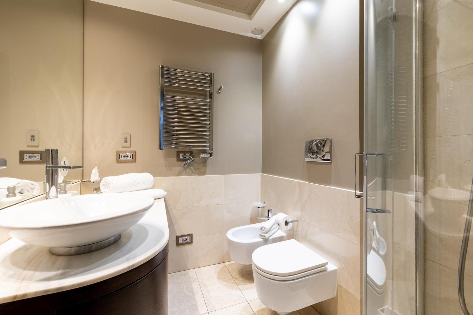 Apartment Nj & San Pietro All'orto 6 Milan