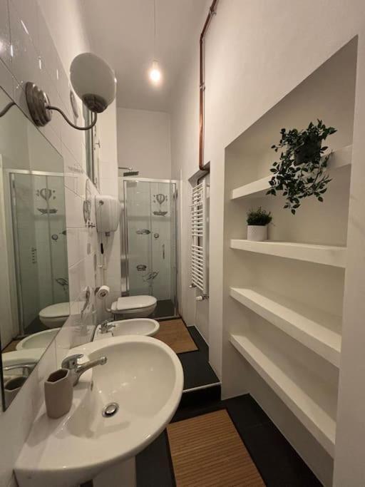 In Milan/porta Venezia/duomo Apartment