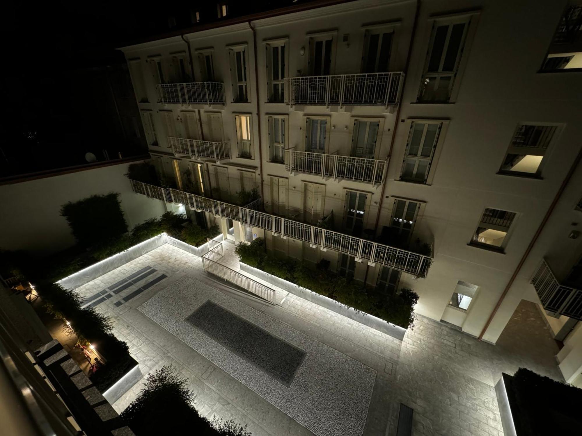 Regina In Melegnano - Wifi, Breakfast Box And Terrace Lejlighed