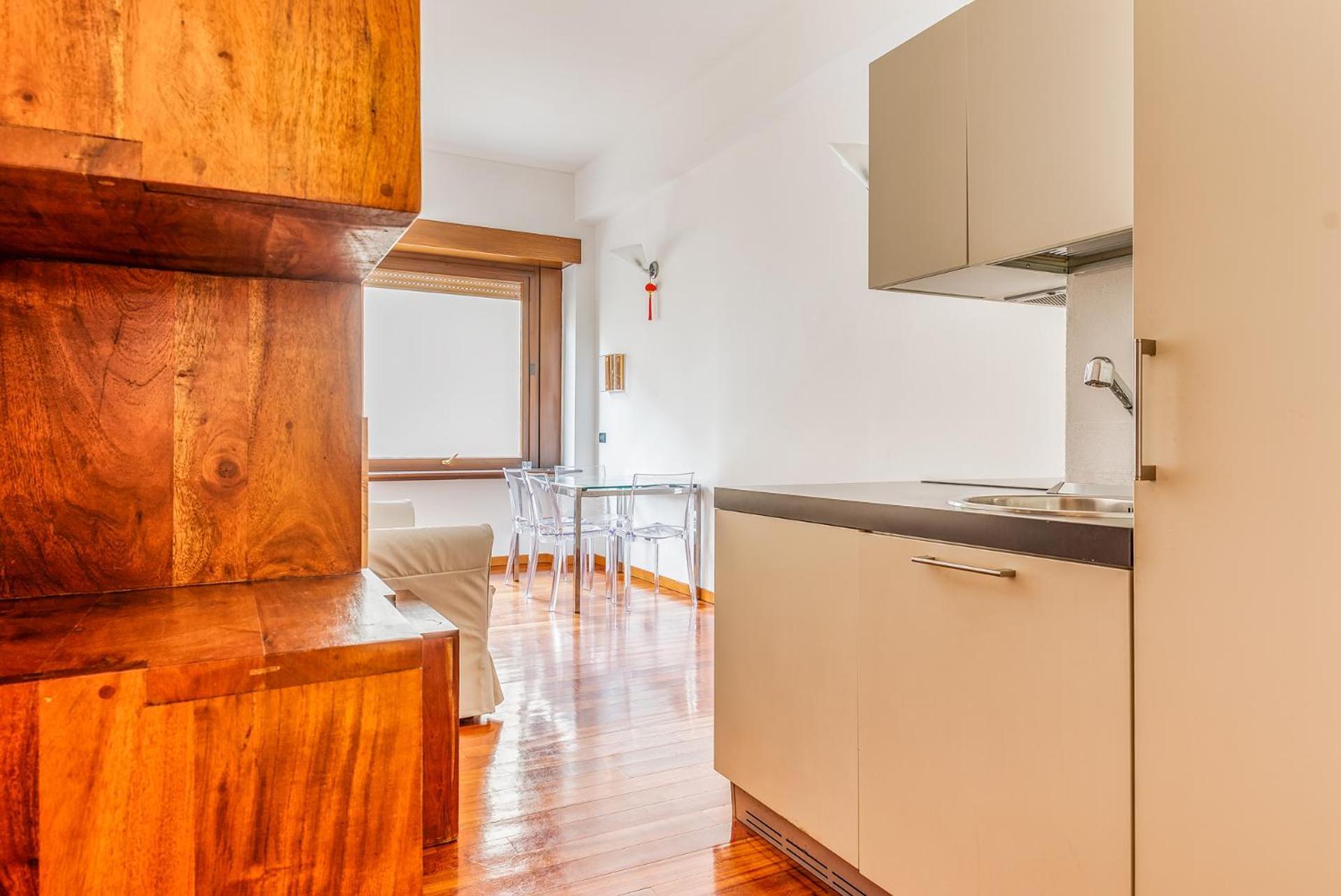 Brand New Centrale Via Soperga- 2pax- Wifi * Milano