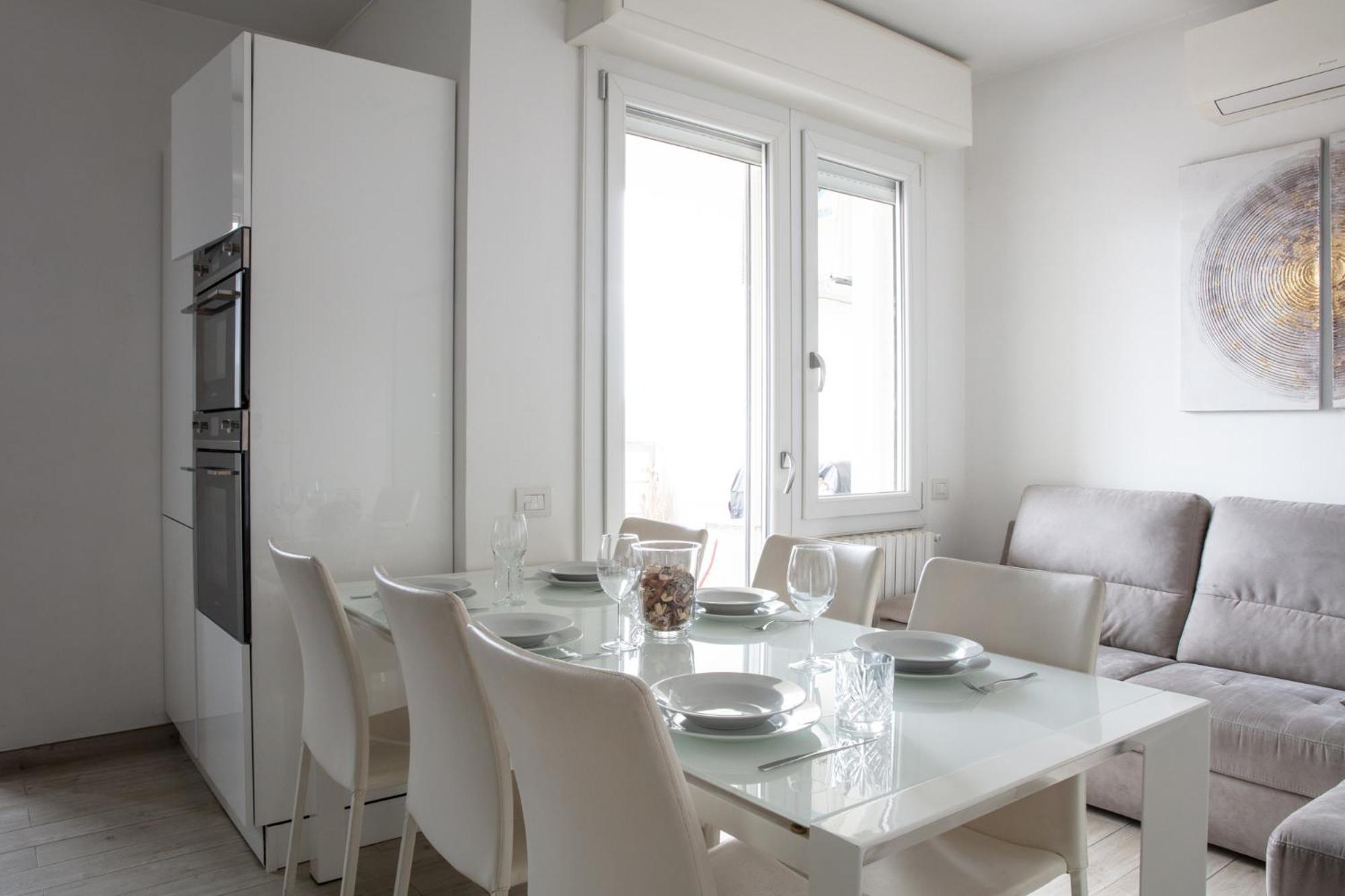 Appartamento Dehomes - Porta Genova Luxury Milano