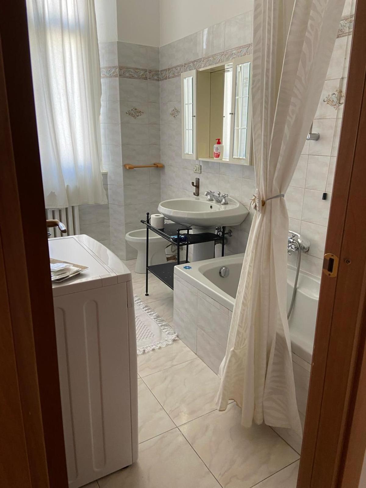 Duomo Bocconi Navigli Apartment Milan