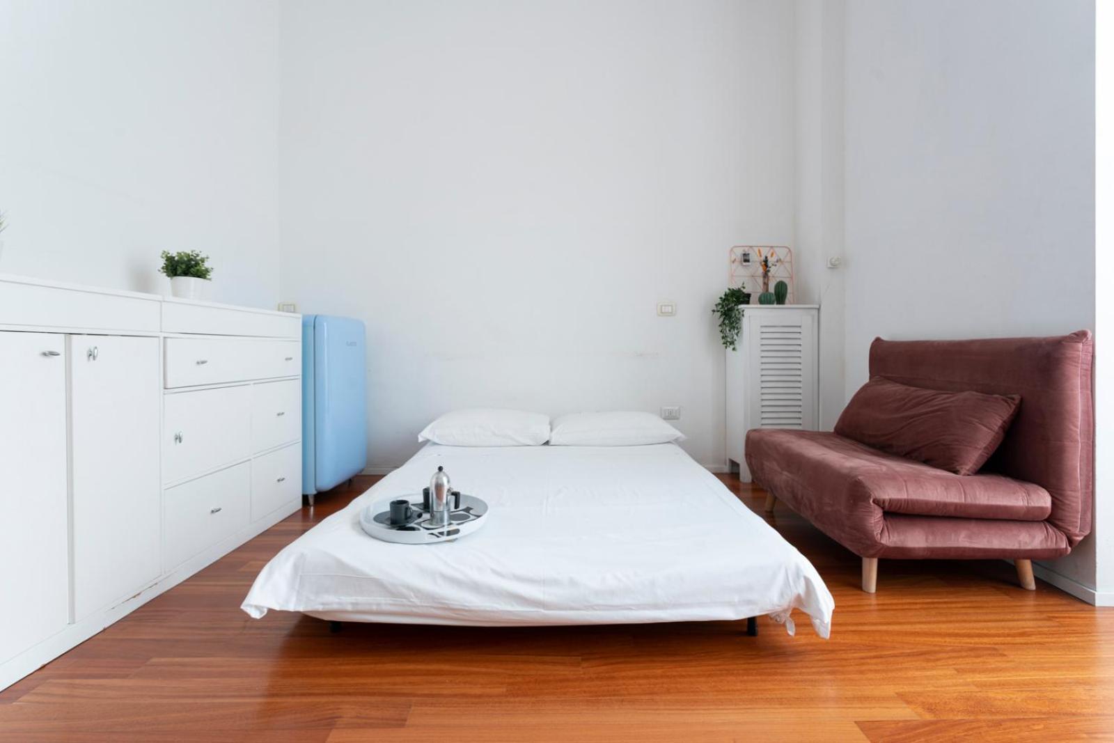 New! Lovely & Friendly In Center A Appartement Milaan