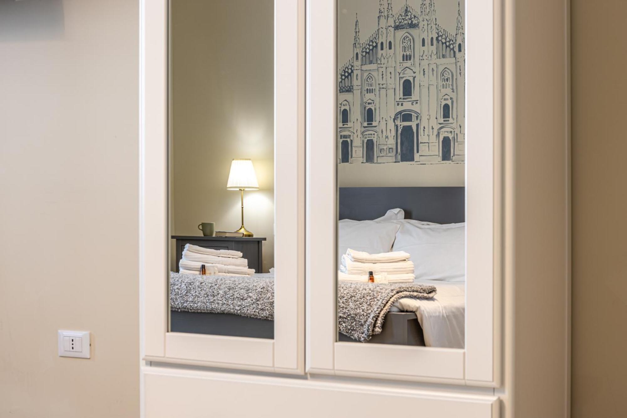 Boccaccio's Flats *