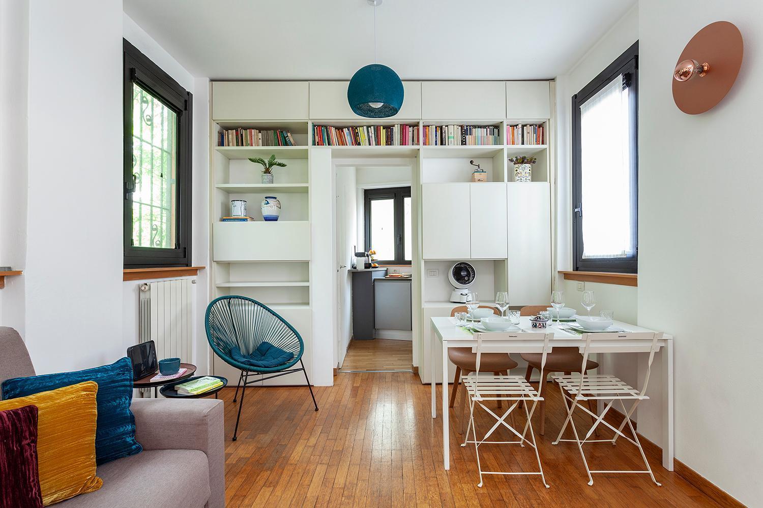Duplex Luminoso In Zona Residenziale Milano