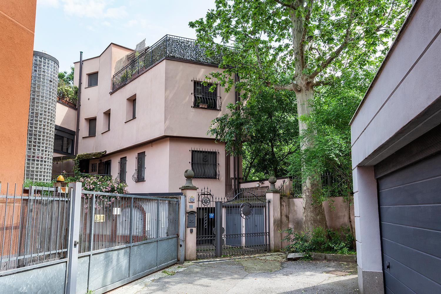 Duplex Luminoso In Zona Residenziale * Milano
