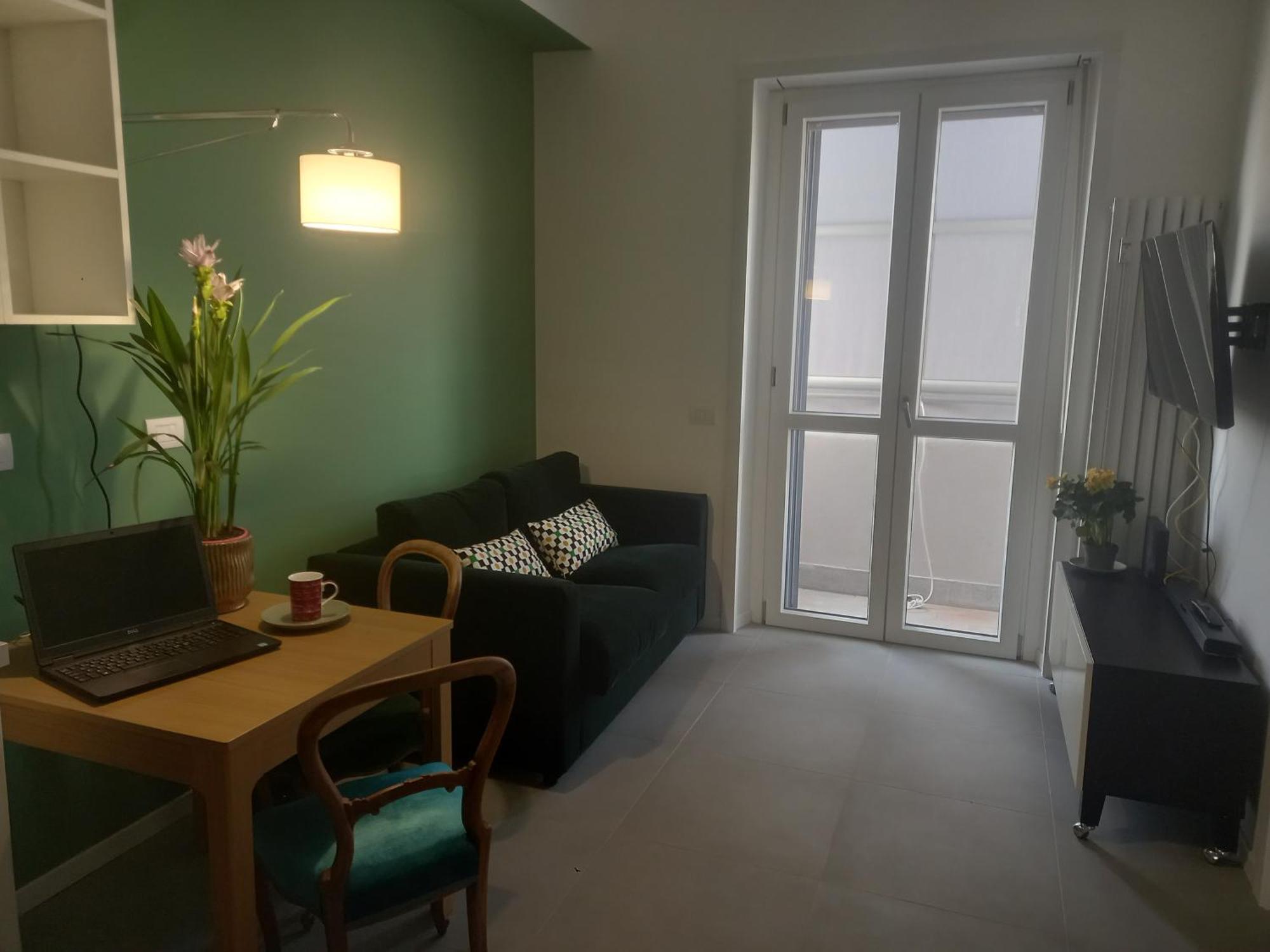Corso Lodi 6 Milano Porta Romana - Bellissimo Nuovo Appartamento Con 2 Camere Da Letto E Due Bagni - Beautiful Newly Decorated 2 Bedrooms 2 Bathrooms With Free Parking Per Selected Qualifying Rate - Metro Subway Porta Romana 6 Minutes To Duomo Cathed Milano