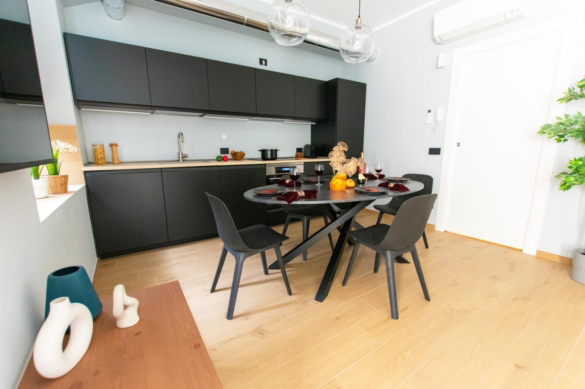Ihost Luxury -free Parking- Plana 6 Mailand