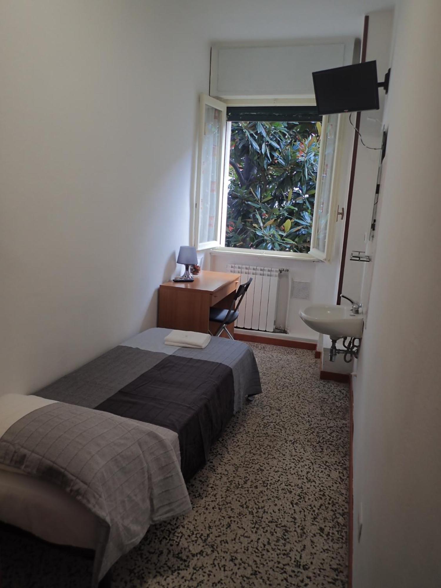 Brivio Hotell 2*