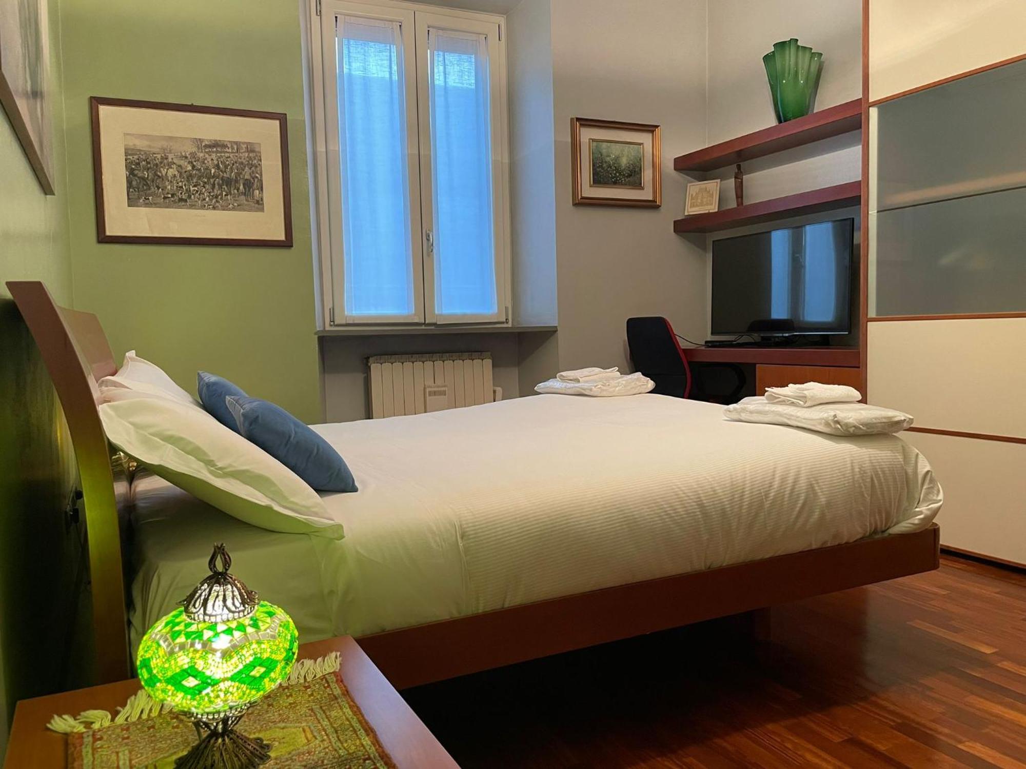 Appartement Cozy Flat Mins Walk To Navigli And Metro Porta Genova *